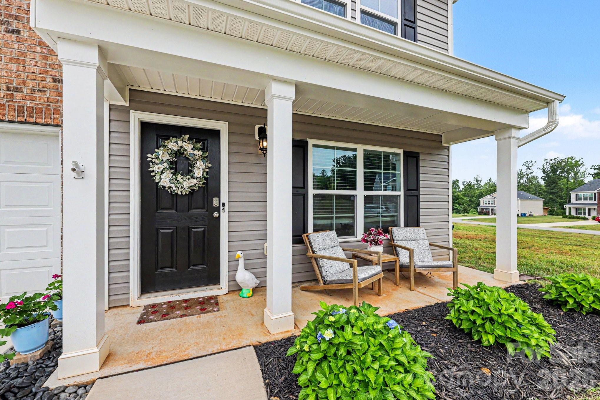 233 Culloden Drive — Mocksville