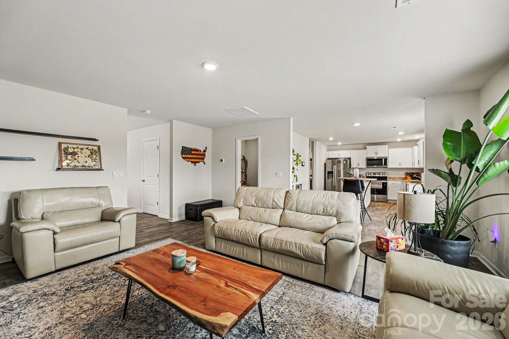 233 Culloden Drive — Mocksville