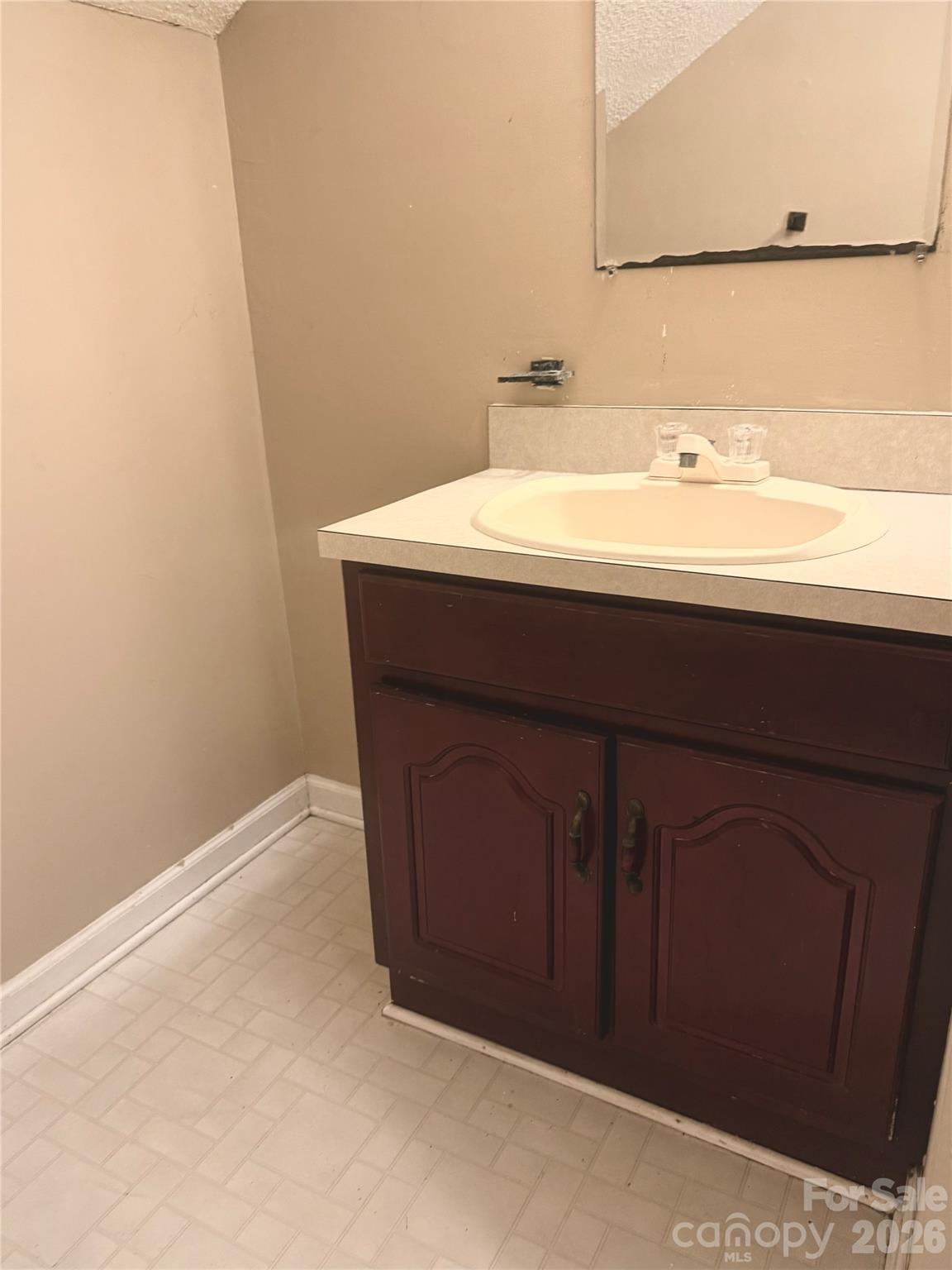 303 Cavin Avenue — Mount Holly