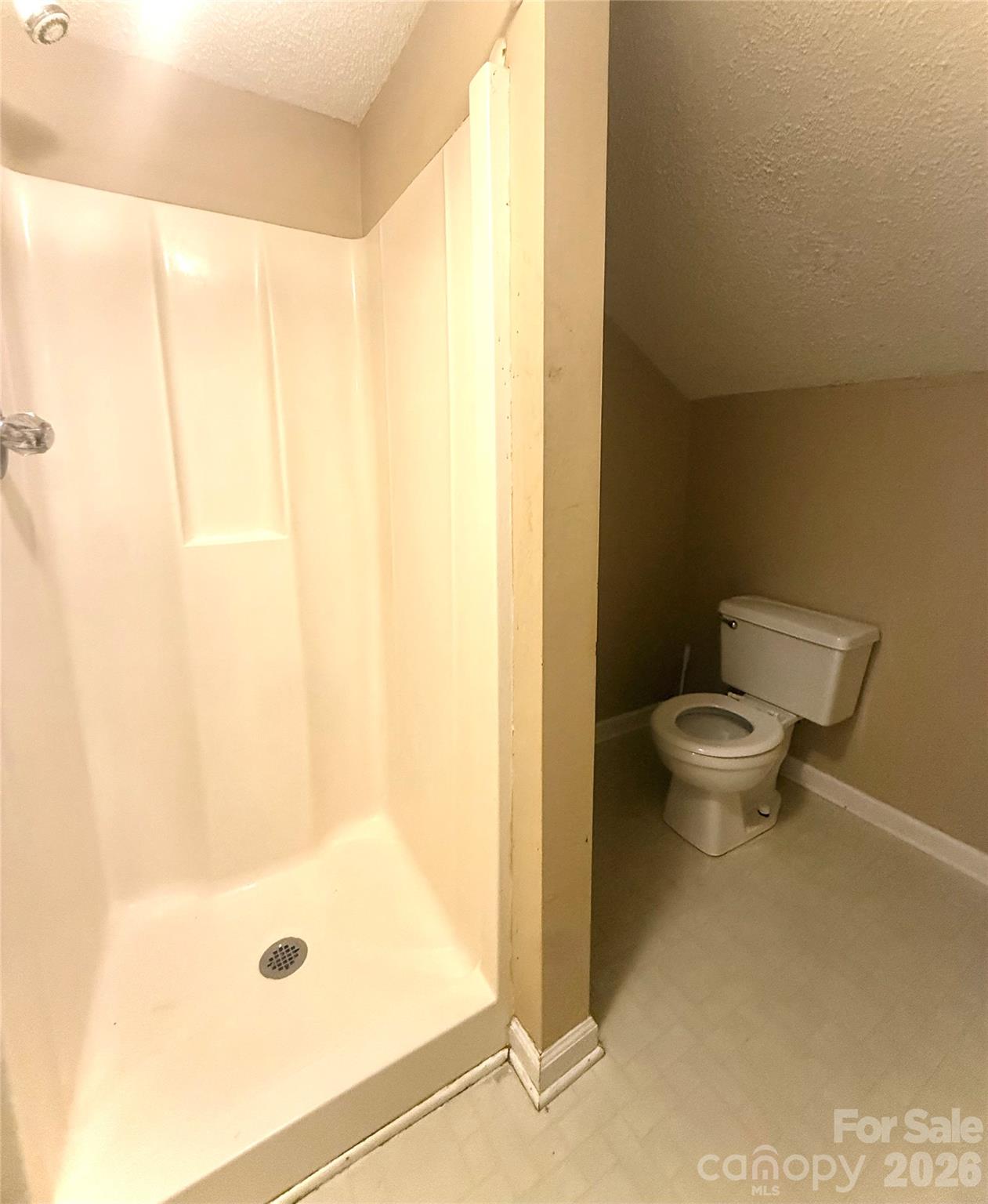 303 Cavin Avenue — Mount Holly