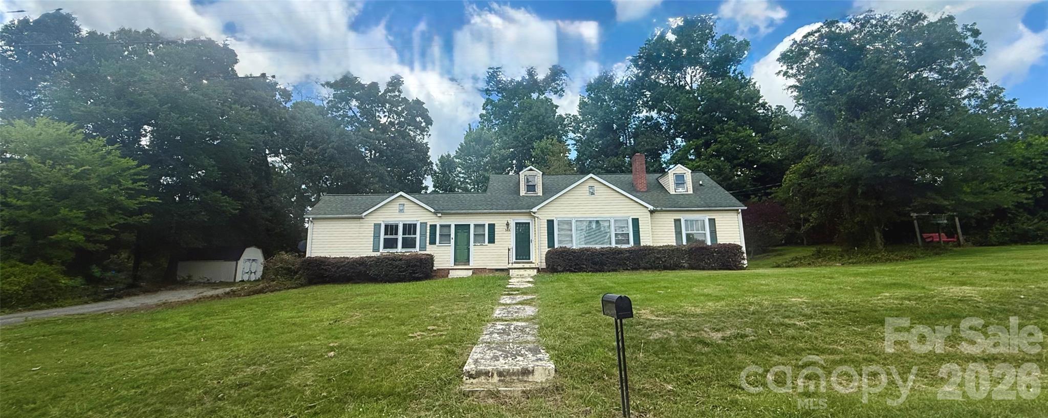 303 Cavin Avenue — Mount Holly