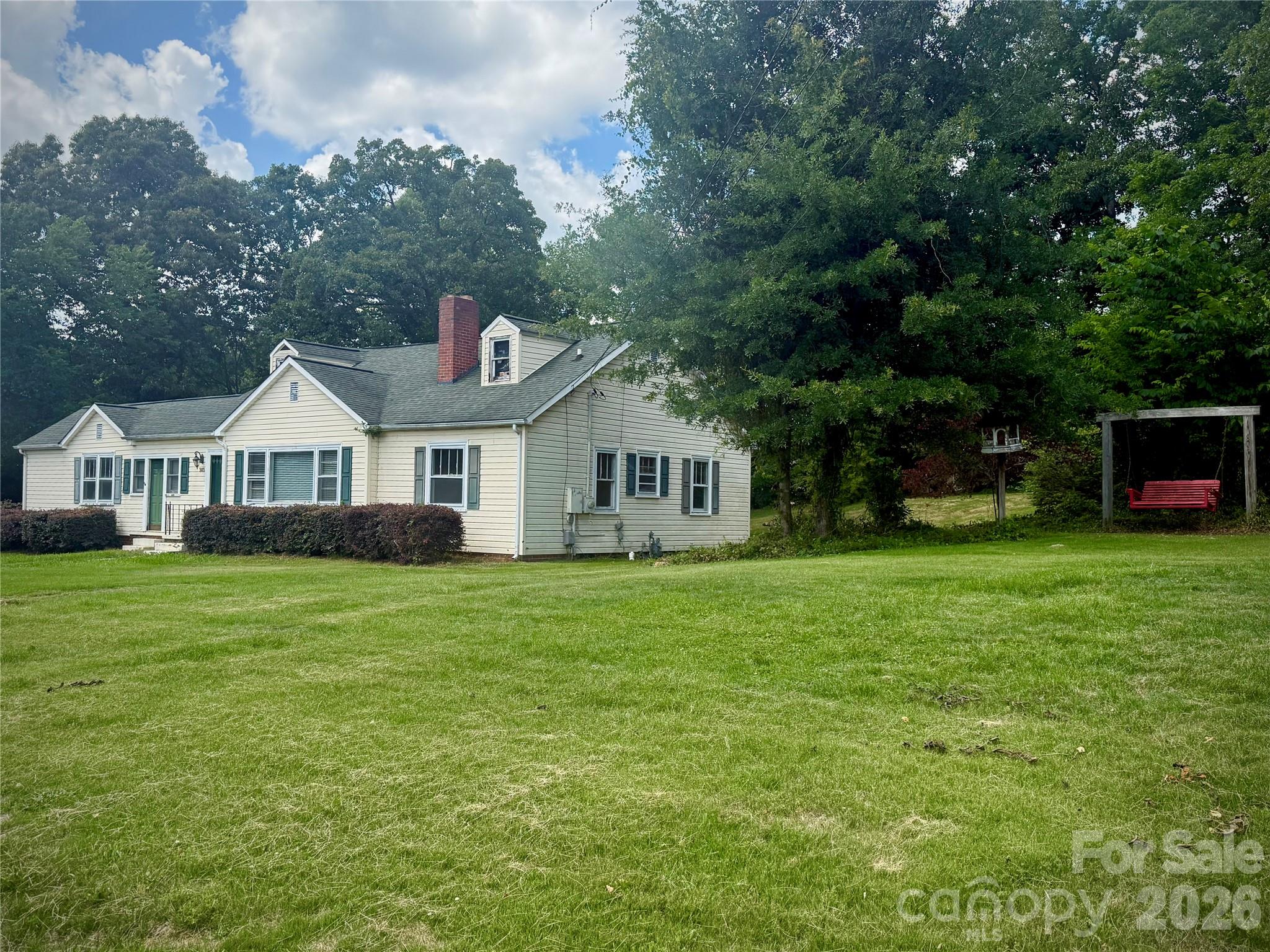 303 Cavin Avenue — Mount Holly