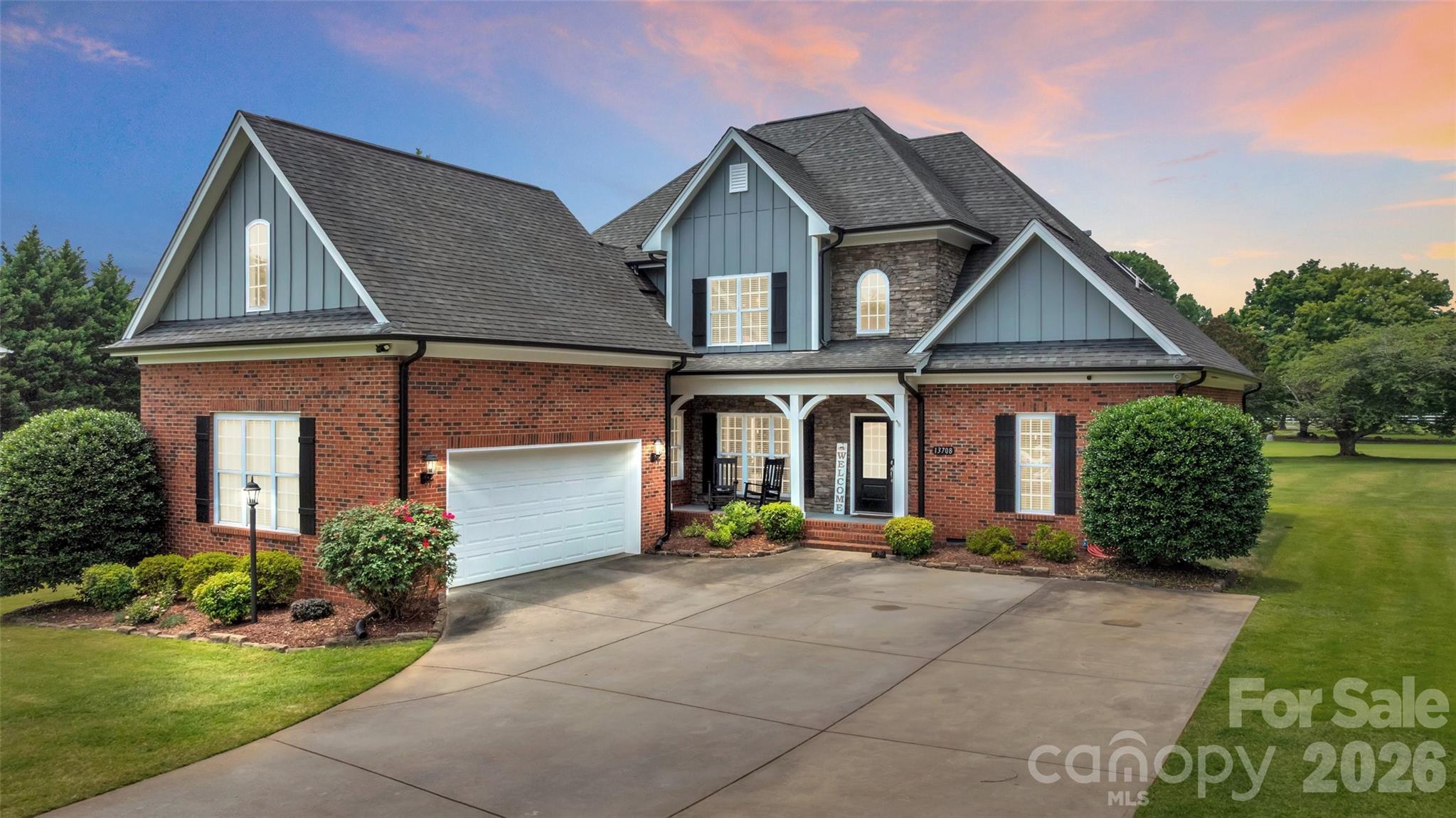 13708 Thompson Place Drive — Mint Hill