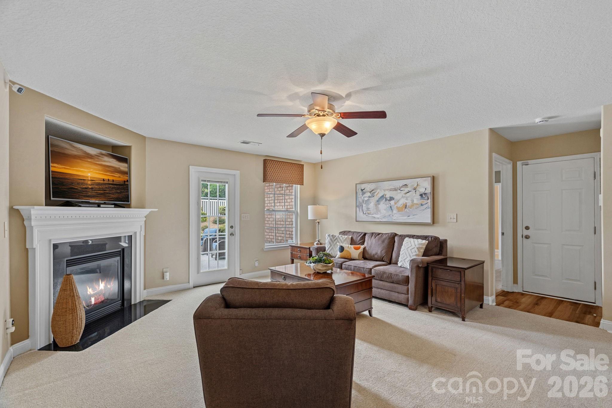 7538 April Mist Trail — Huntersville