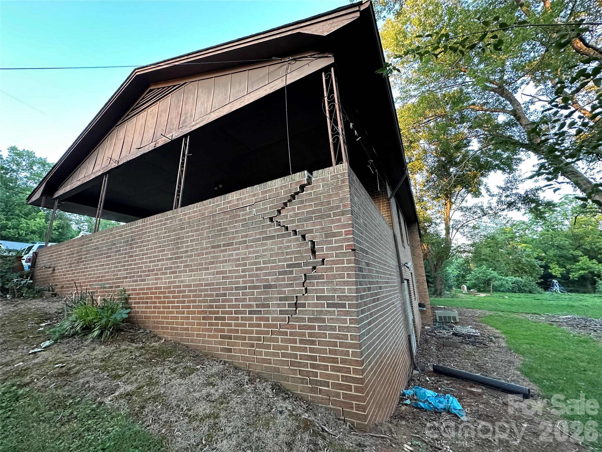 107 Conley Street — Morganton