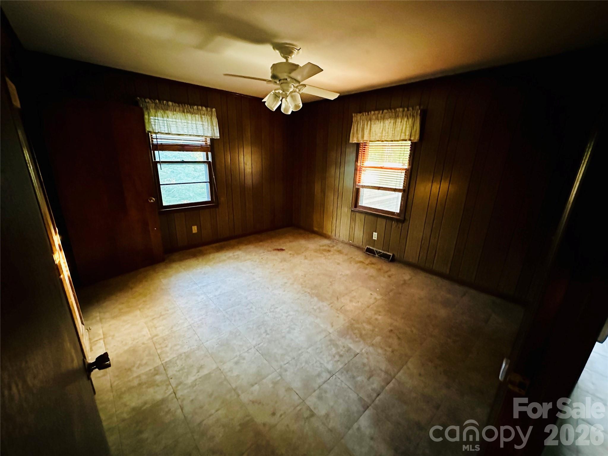 107 Conley Street — Morganton