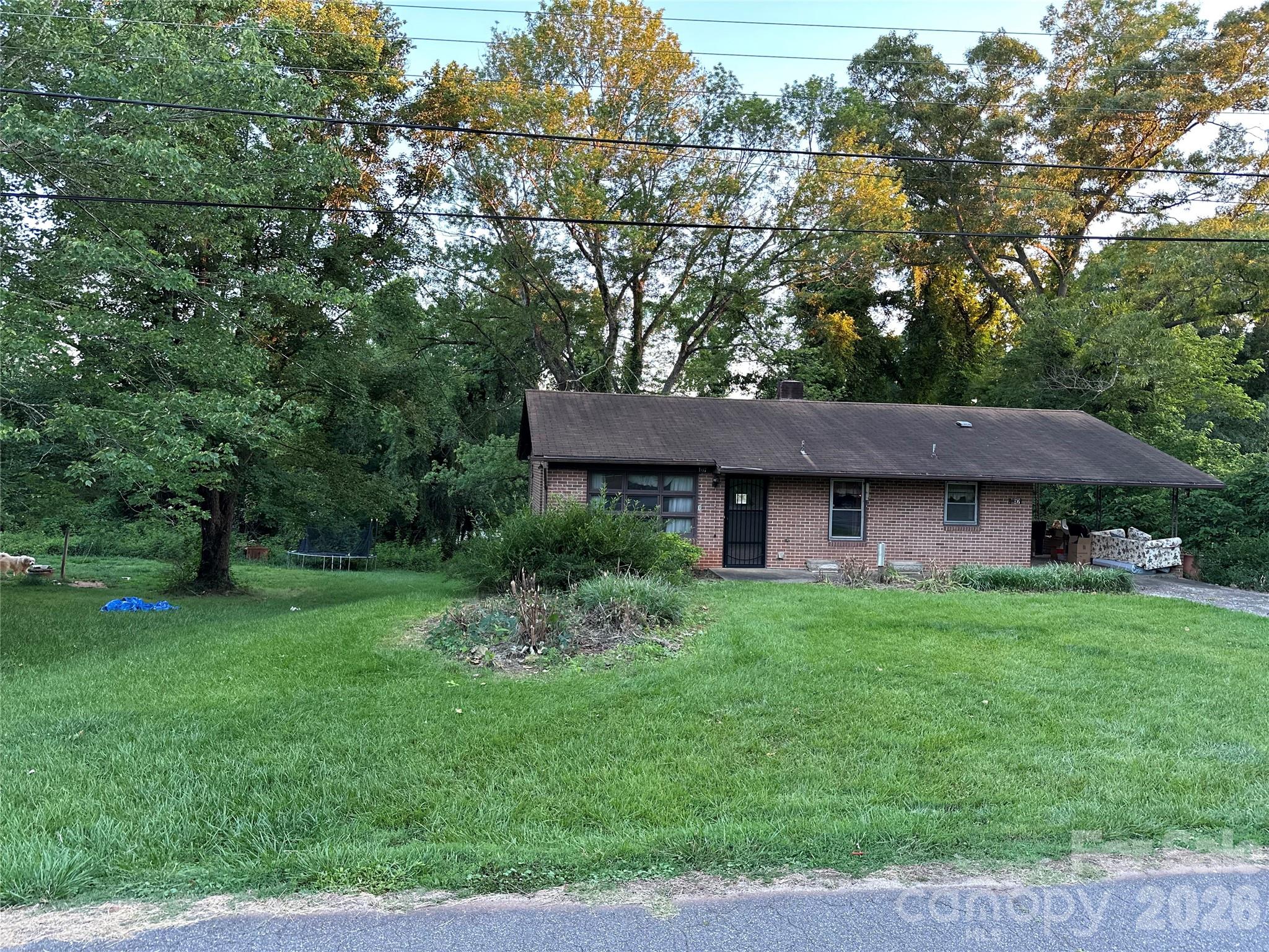 107 Conley Street — Morganton