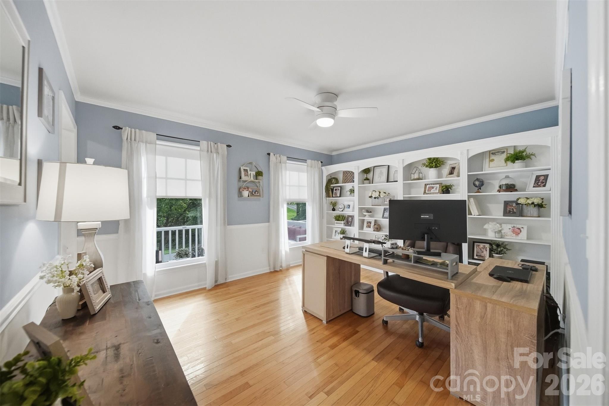 6089 Northlake Drive — Hickory