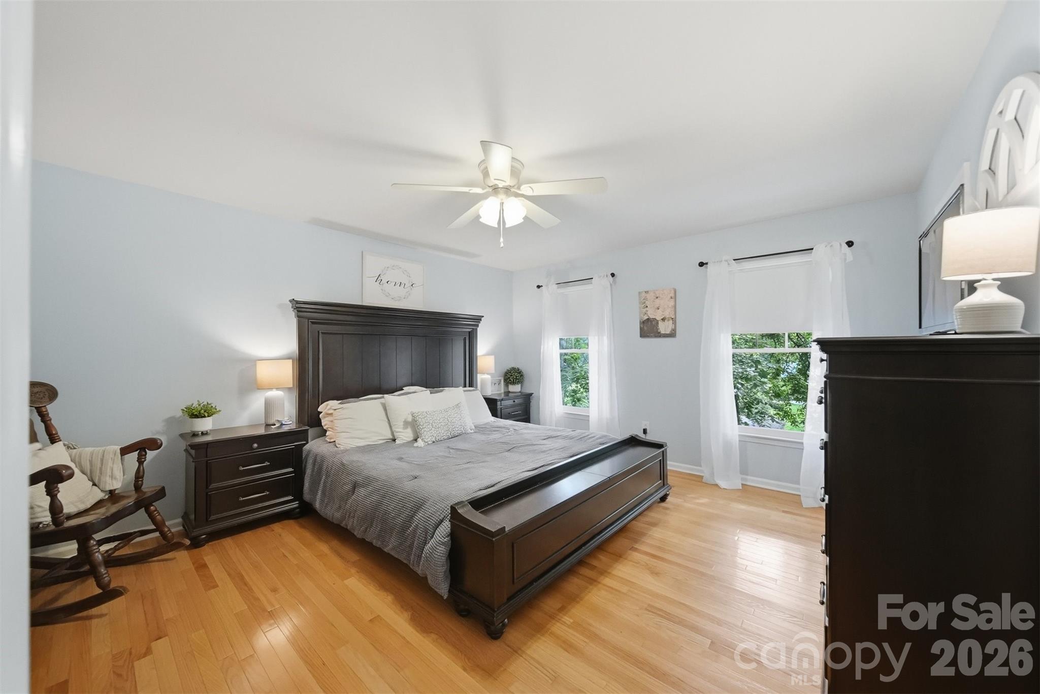 6089 Northlake Drive — Hickory
