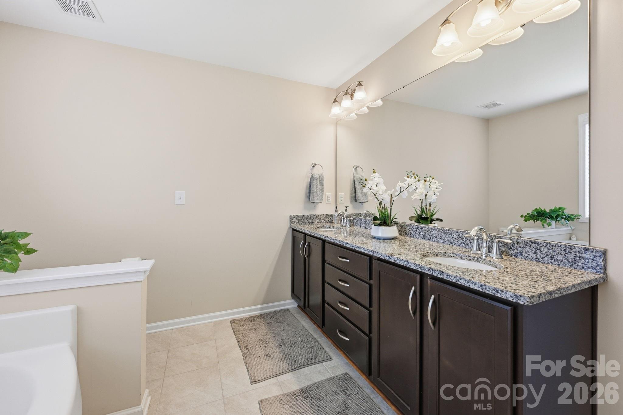 13813 Baytown Court — Huntersville