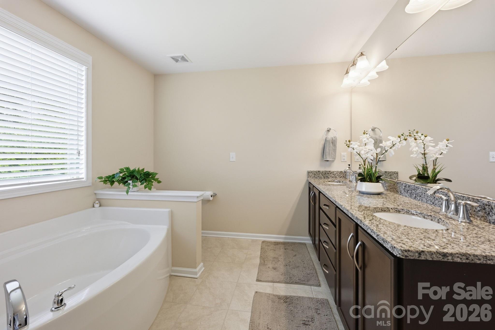 13813 Baytown Court — Huntersville