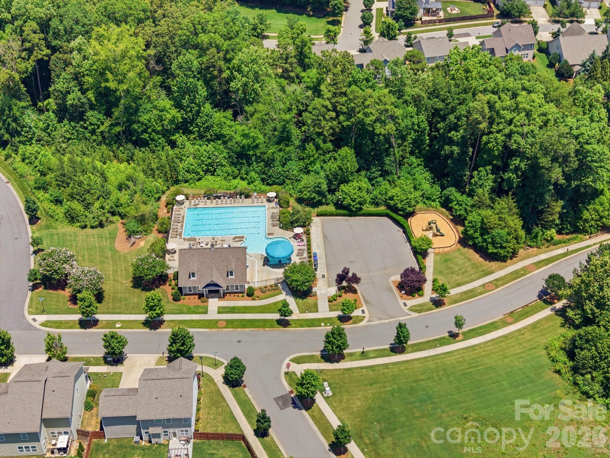 13813 Baytown Court — Huntersville