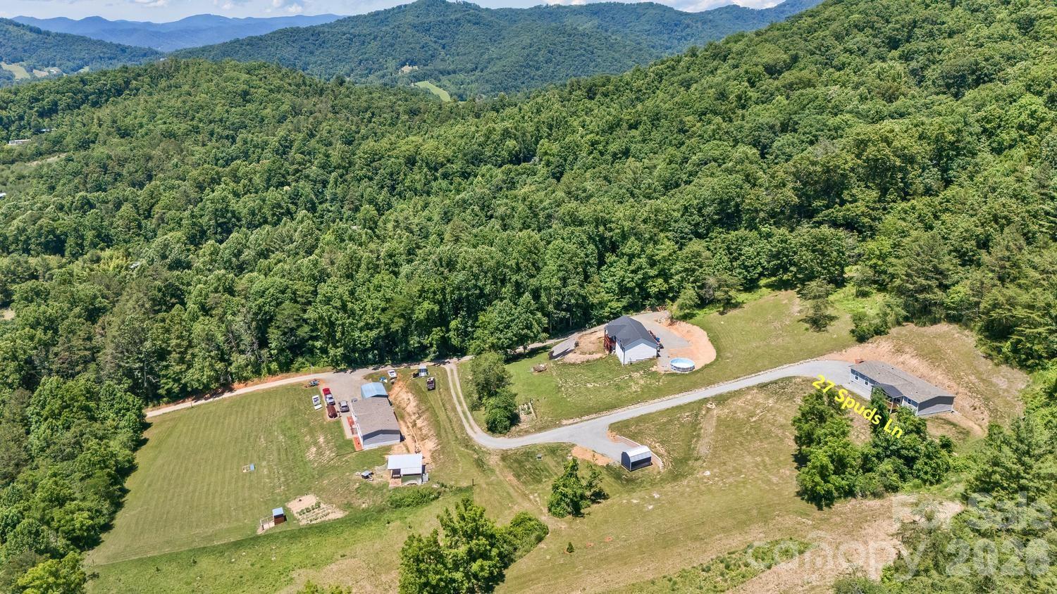 27 Spuds Lane — Weaverville