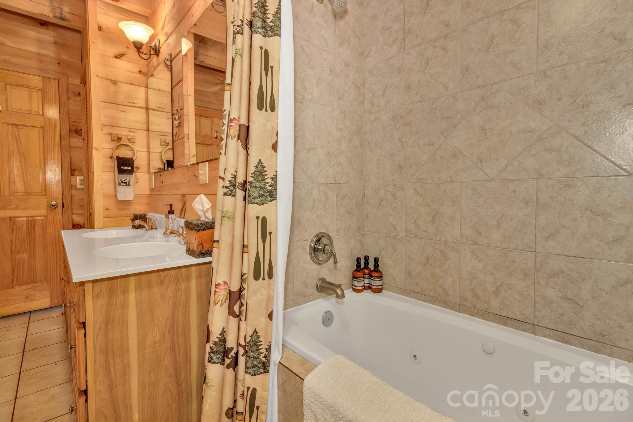 45 Ginger Lane — Waynesville