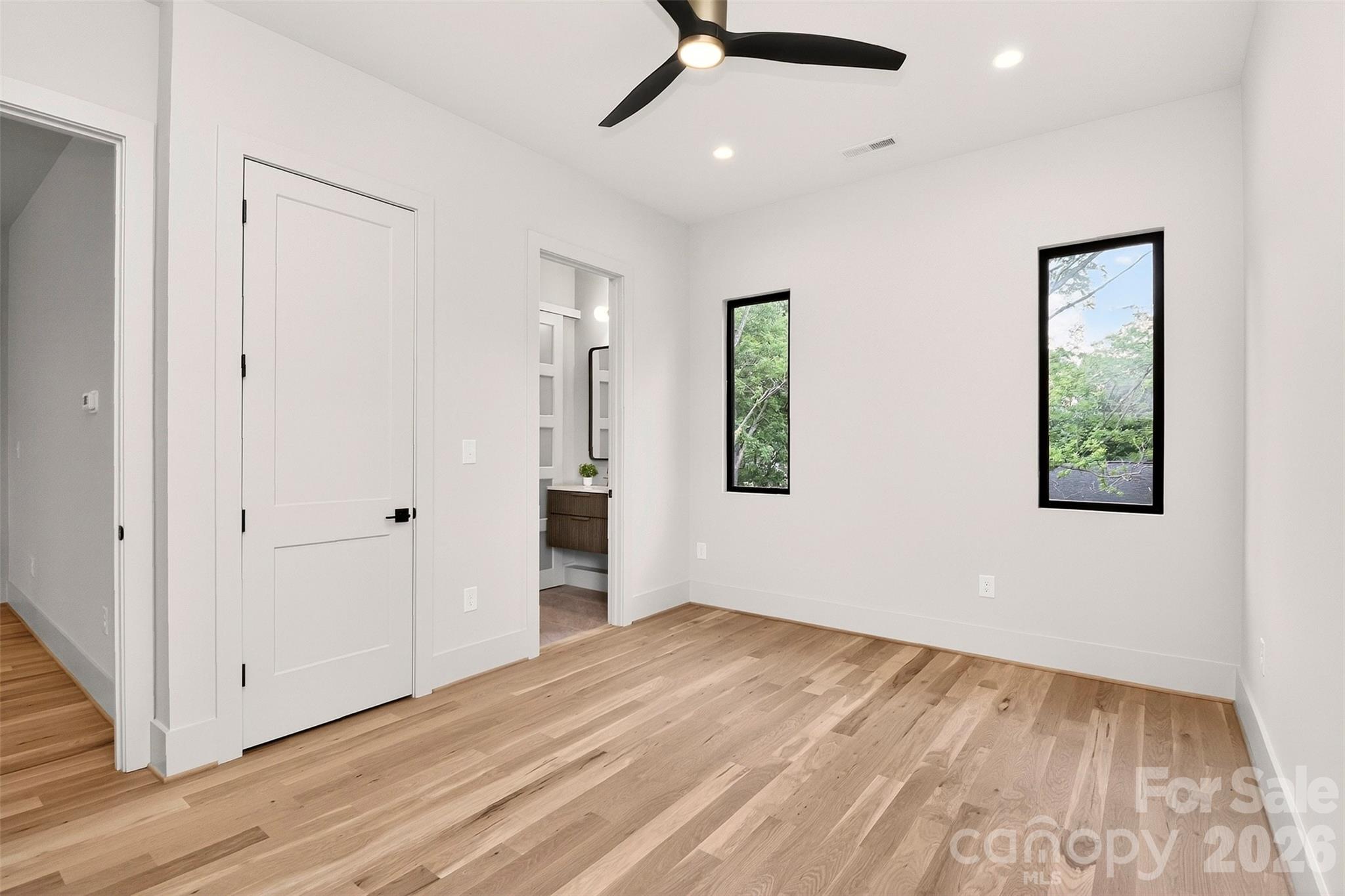 1304 N Caldwell Street — Charlotte