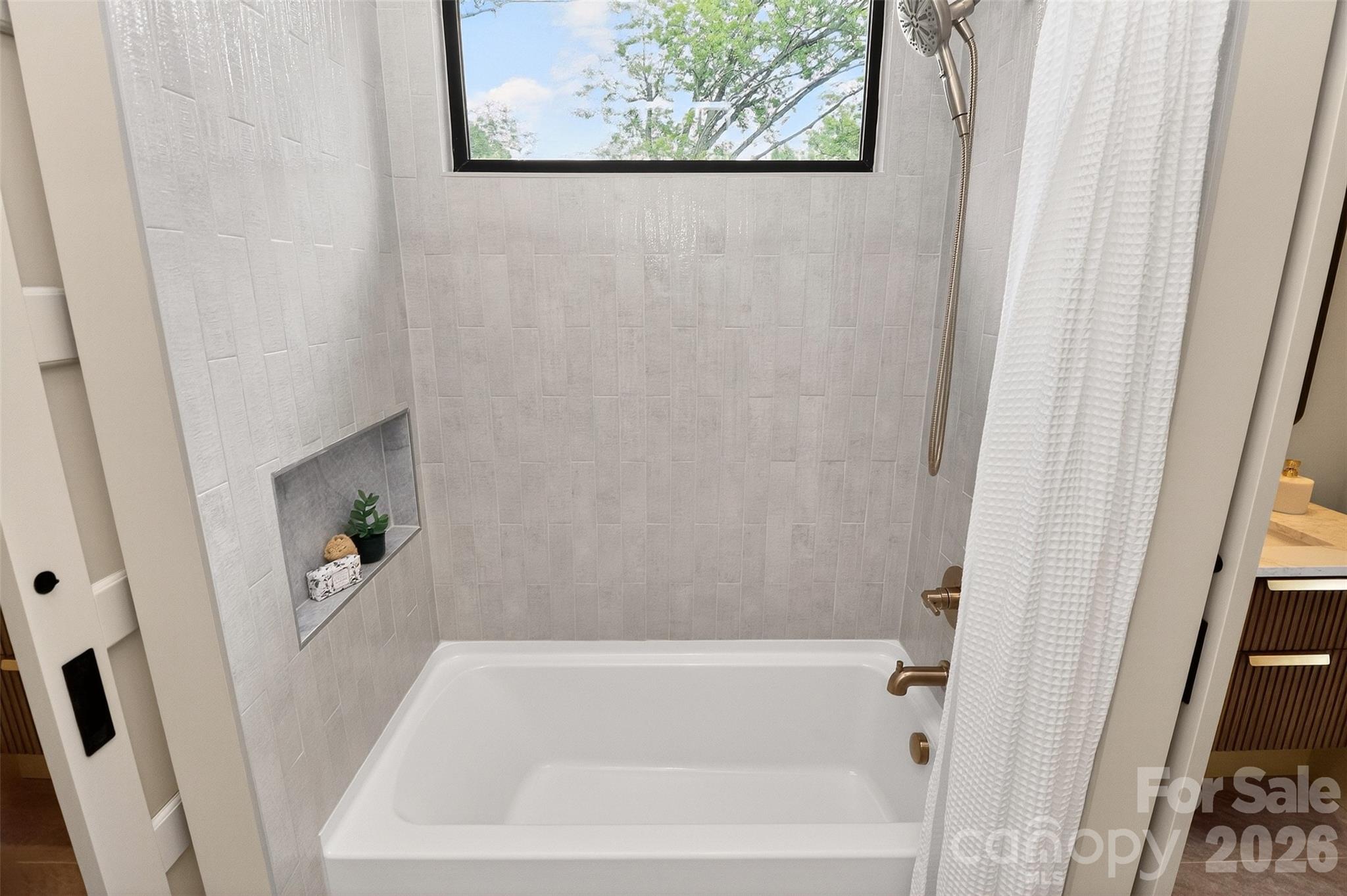 1304 N Caldwell Street — Charlotte