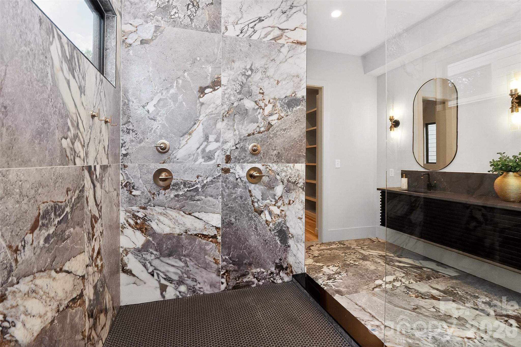 1304 N Caldwell Street — Charlotte