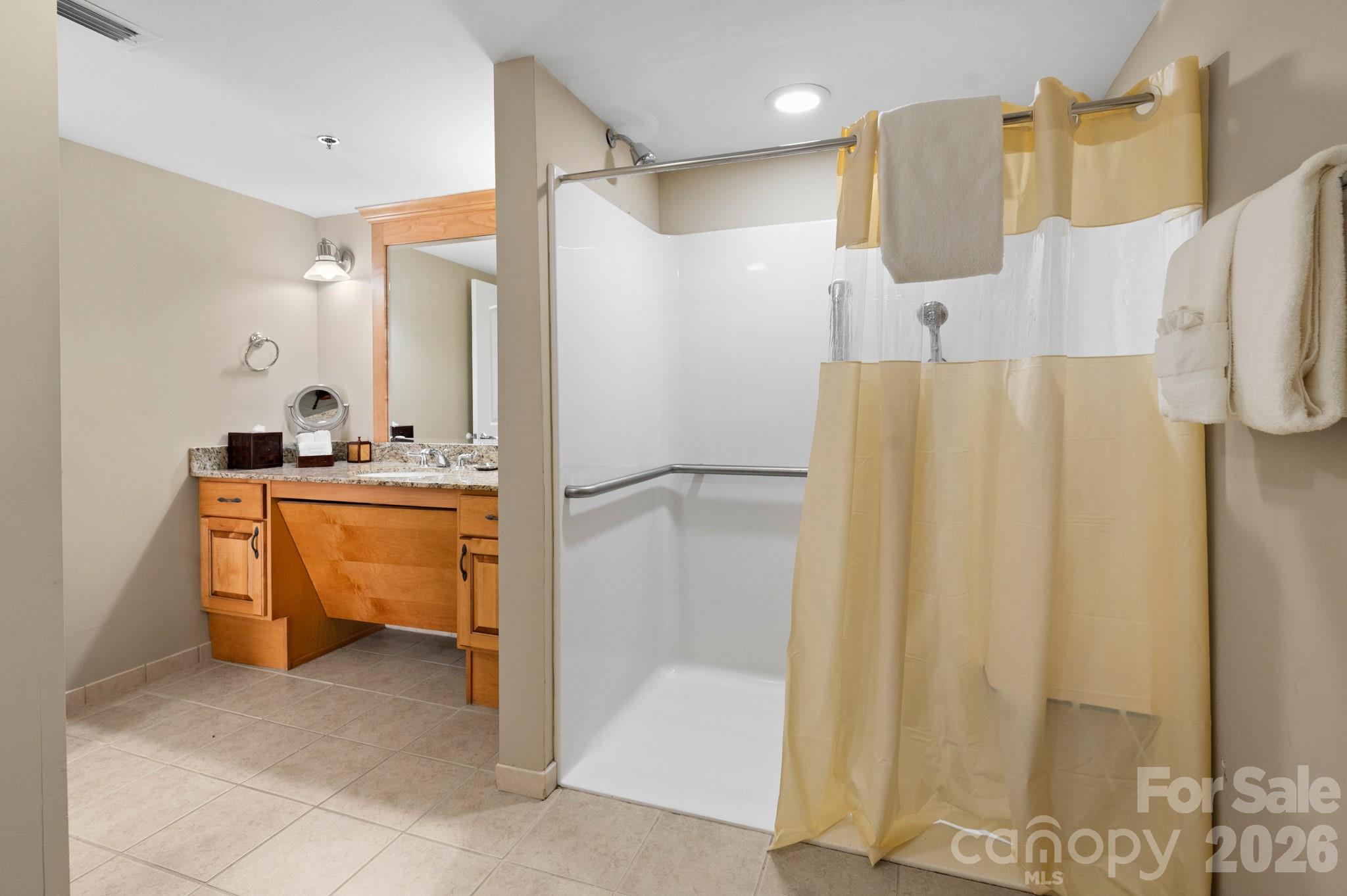 203 Bowling Park Road — Asheville