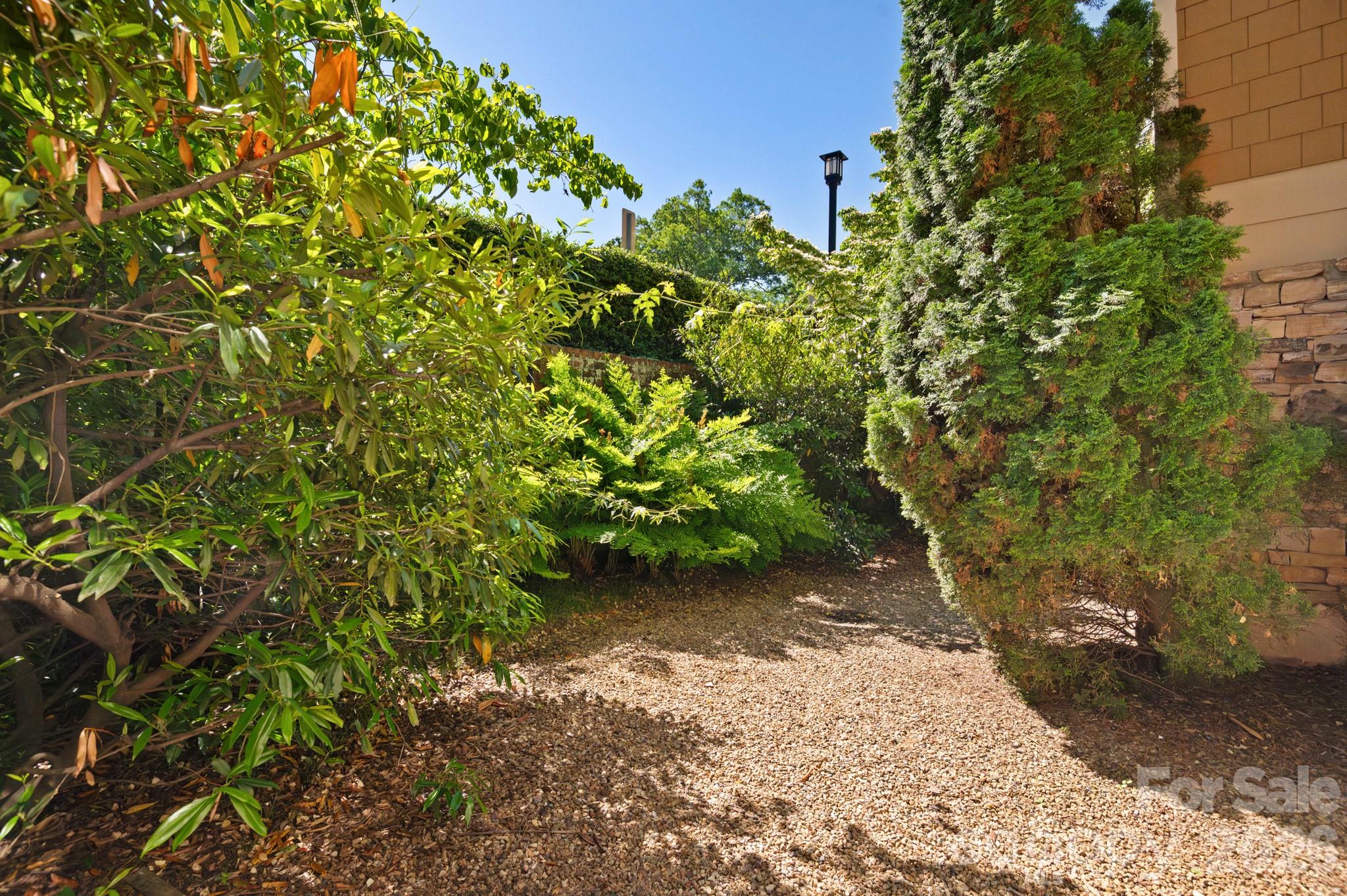 203 Bowling Park Road — Asheville