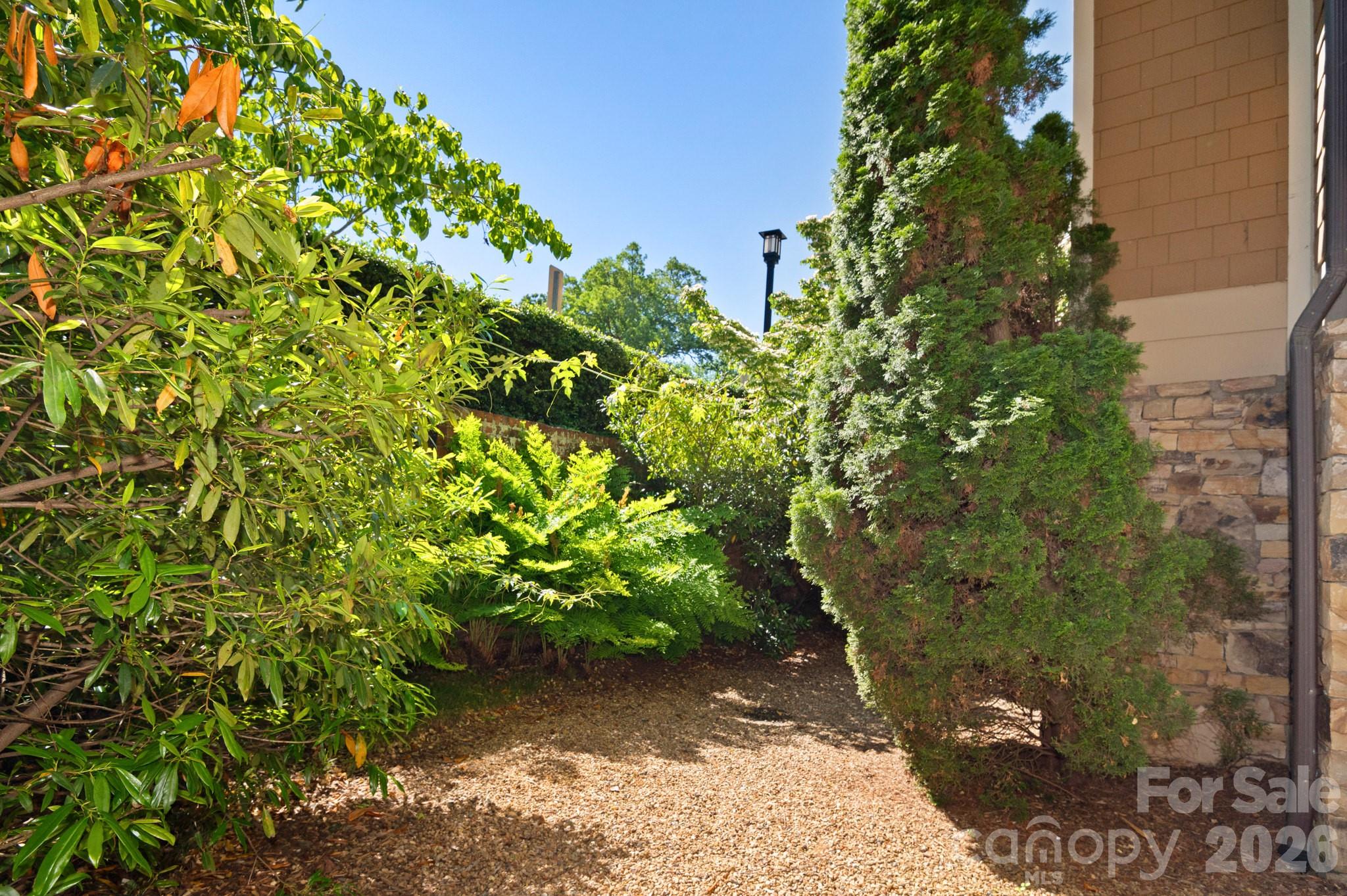 203 Bowling Park Road — Asheville