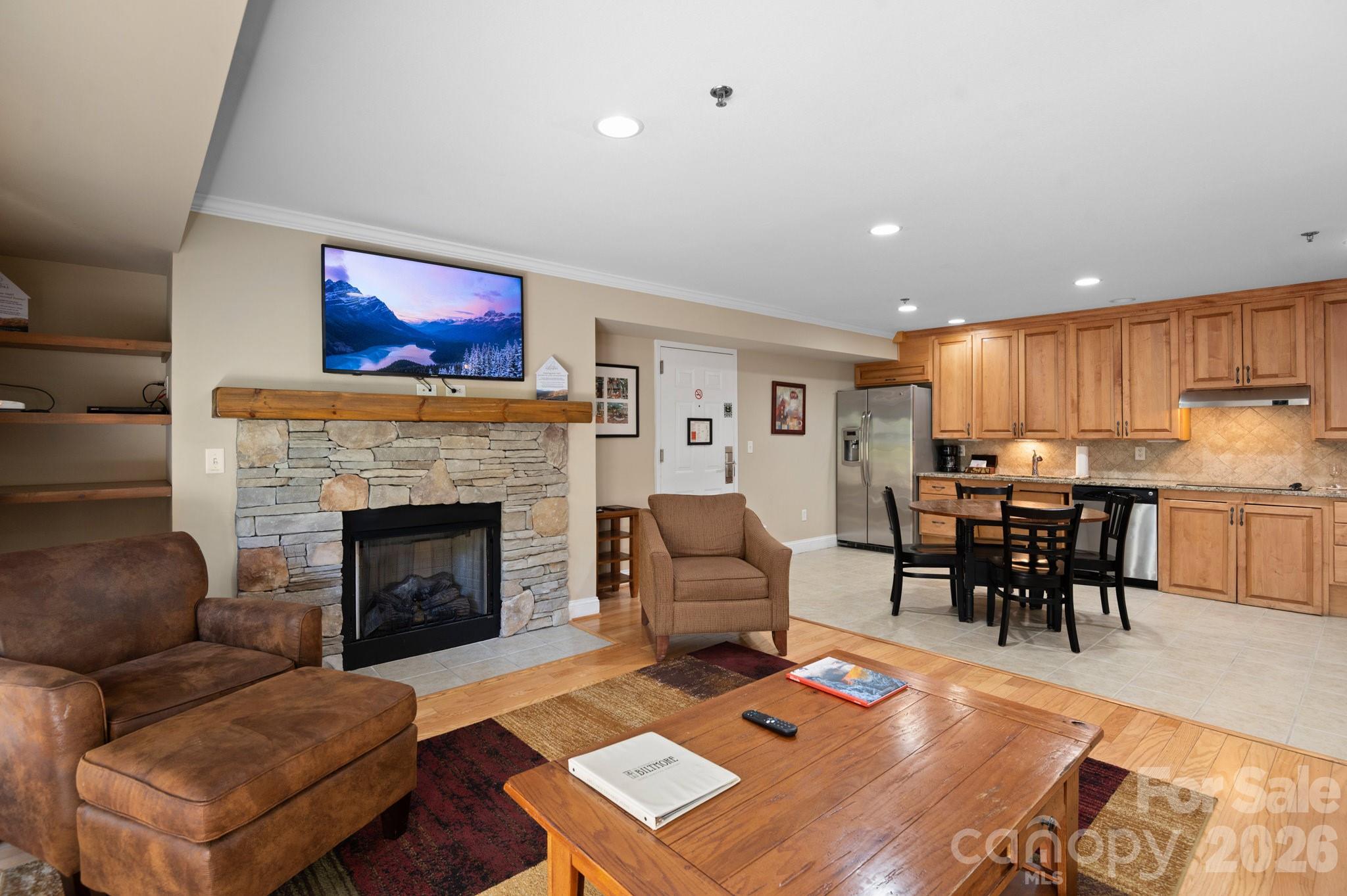 203 Bowling Park Road — Asheville