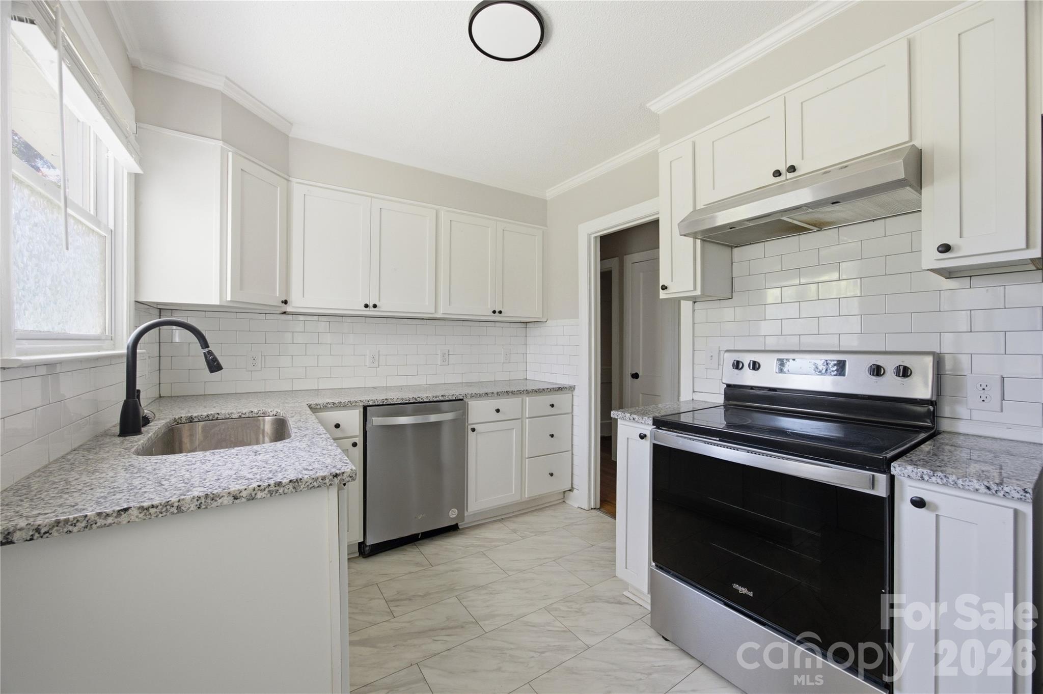 302 Houser Street — Cherryville
