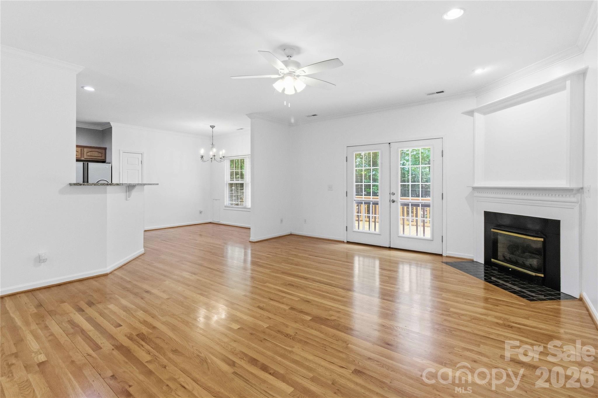 1603 Hunters Place Road — York