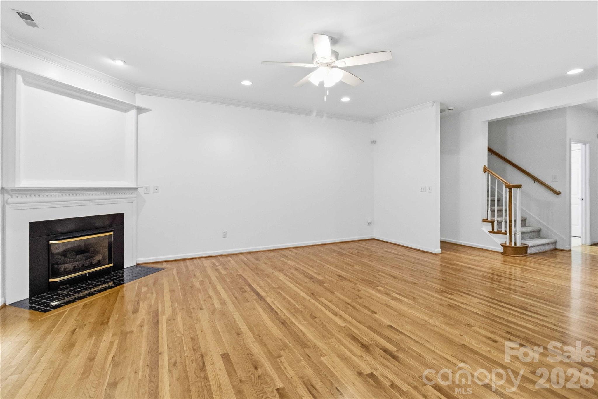1603 Hunters Place Road — York