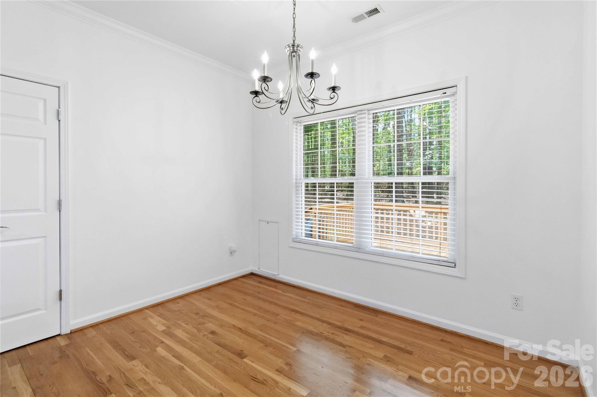1603 Hunters Place Road — York