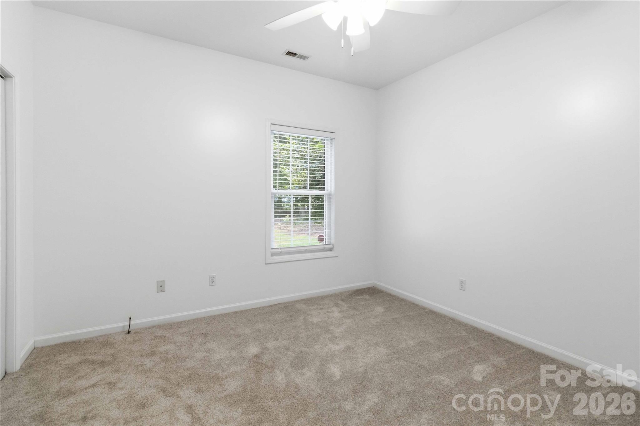 1603 Hunters Place Road — York