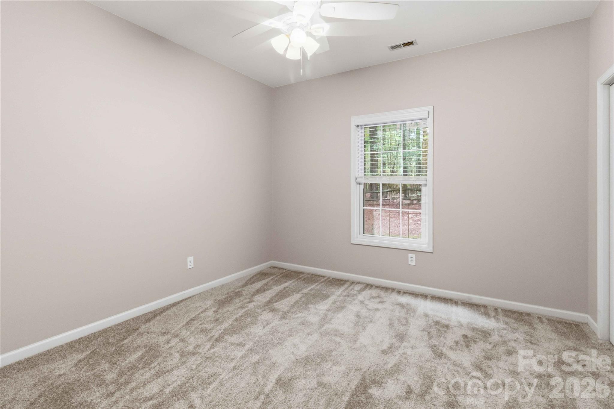1603 Hunters Place Road — York
