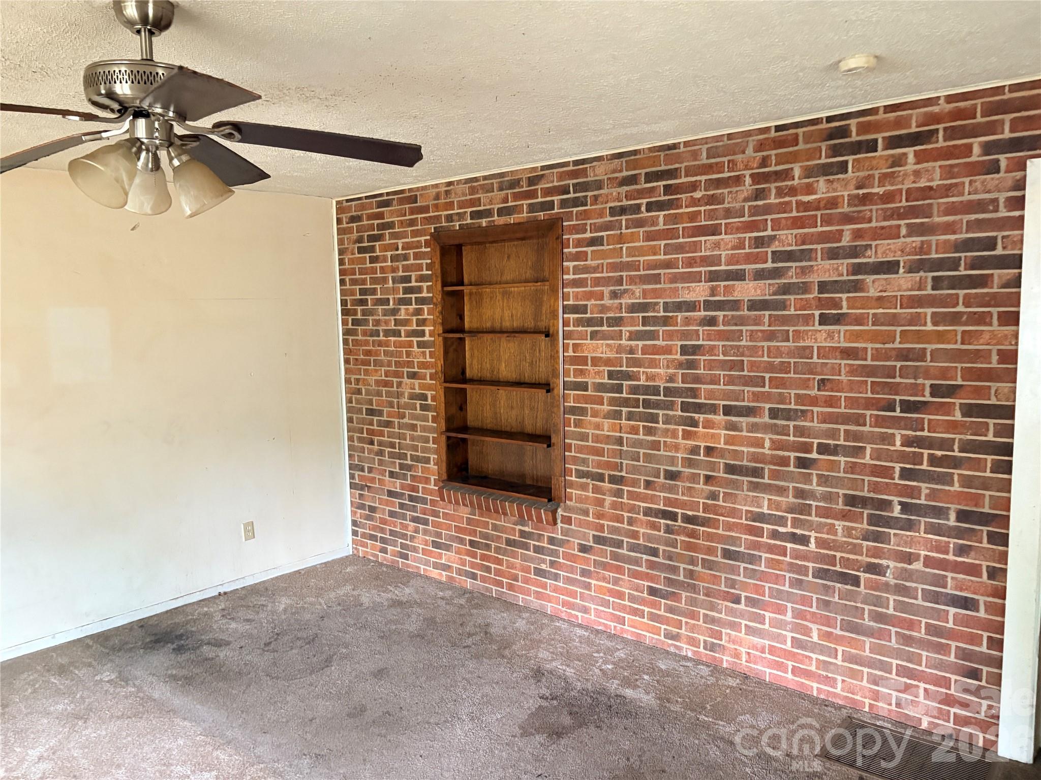 875 Rolling Green Drive — Rock Hill