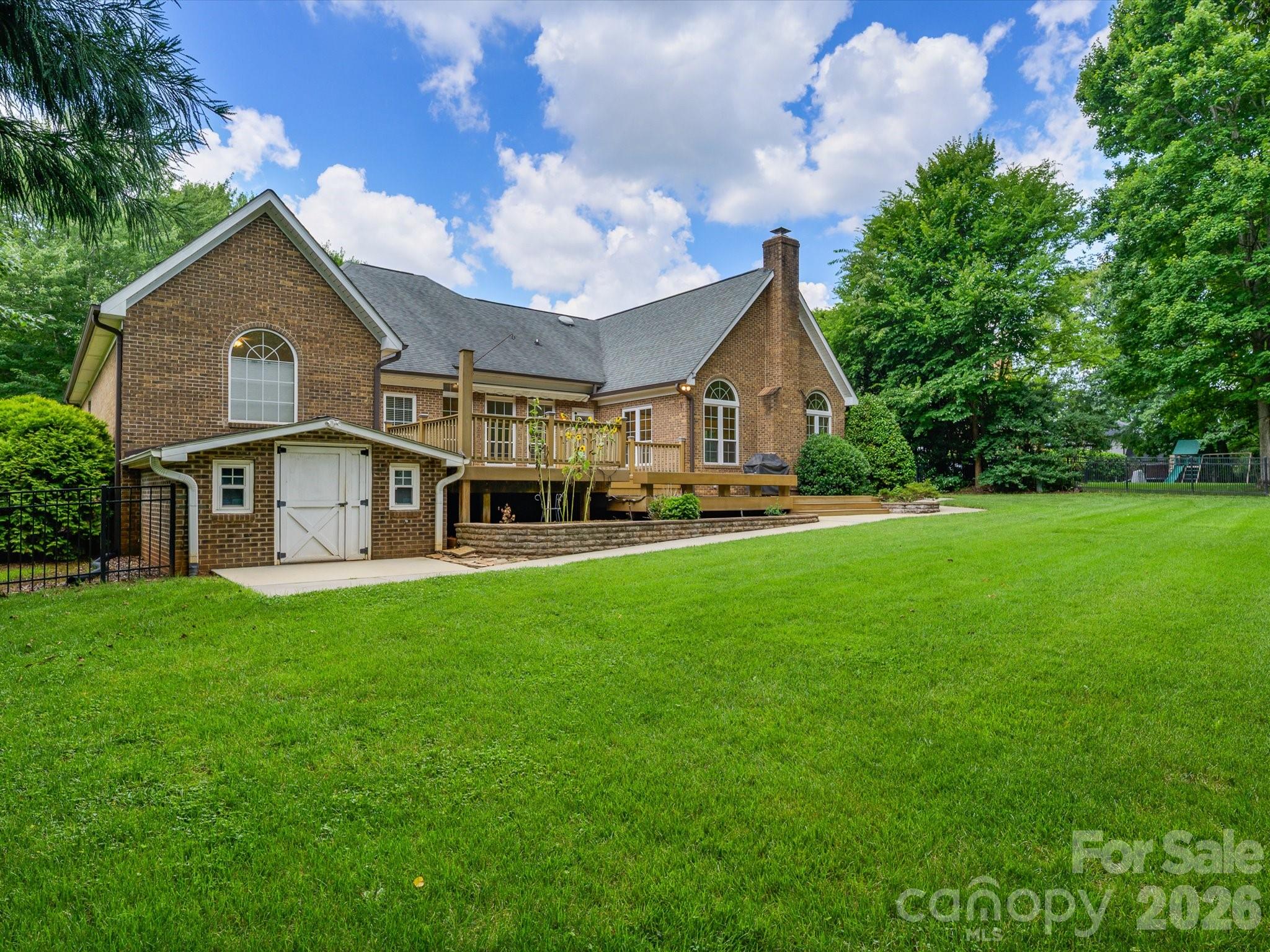 1318 Fawn Ridge Road NW — Concord