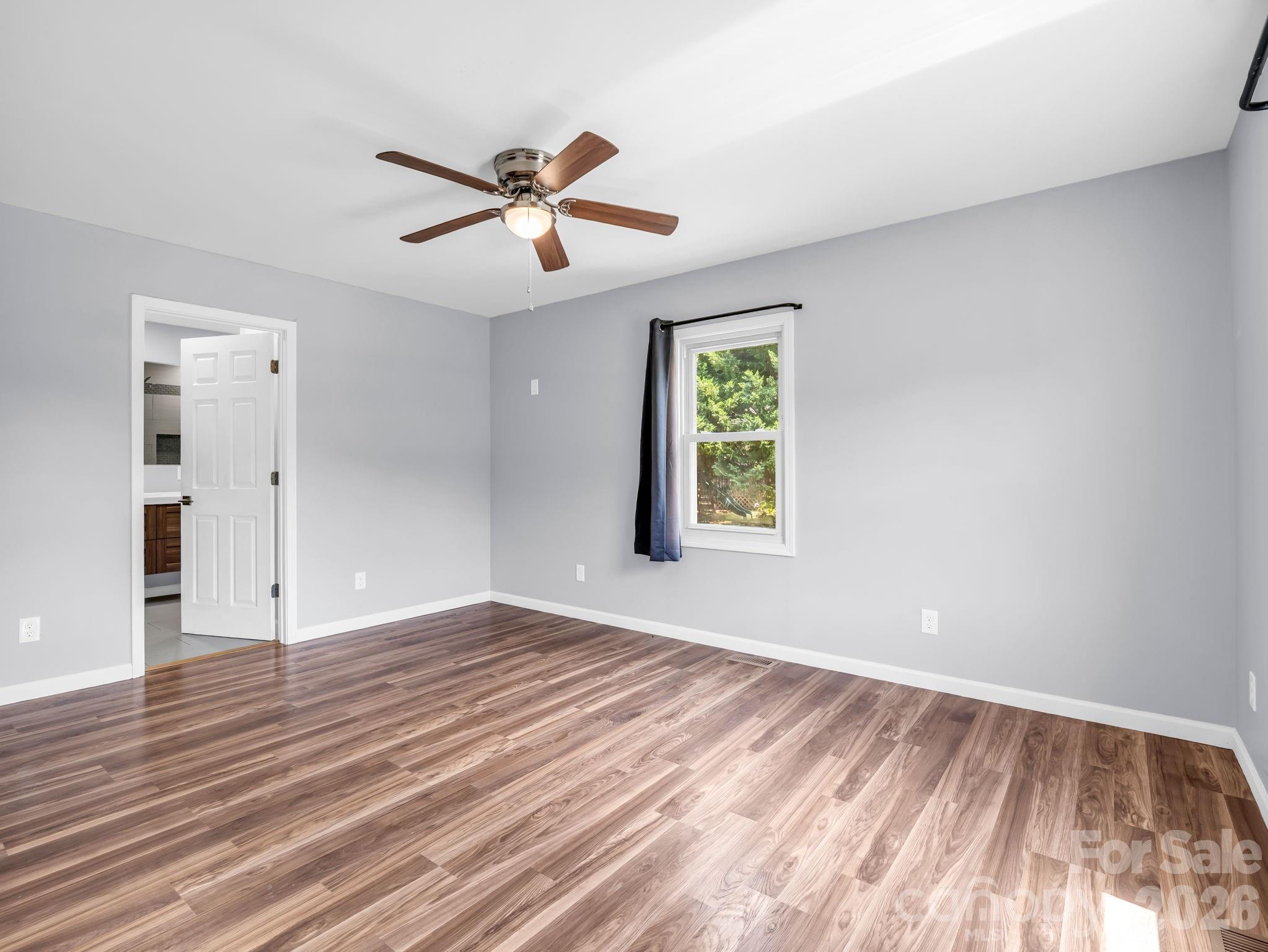 1758 Chase High Road — Forest City