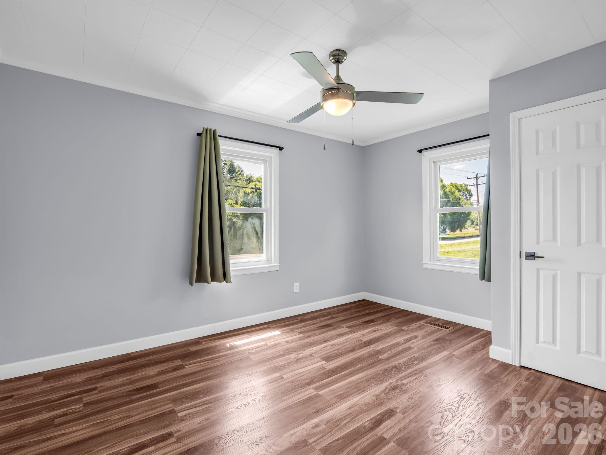 1758 Chase High Road — Forest City