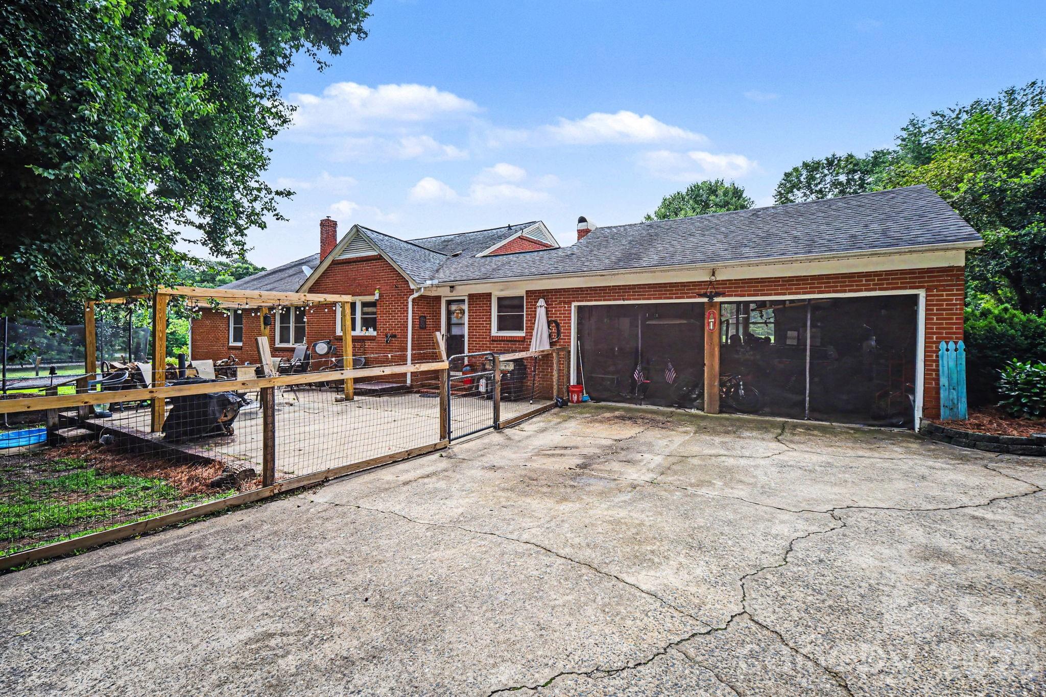1224 Petes Road — Lincolnton