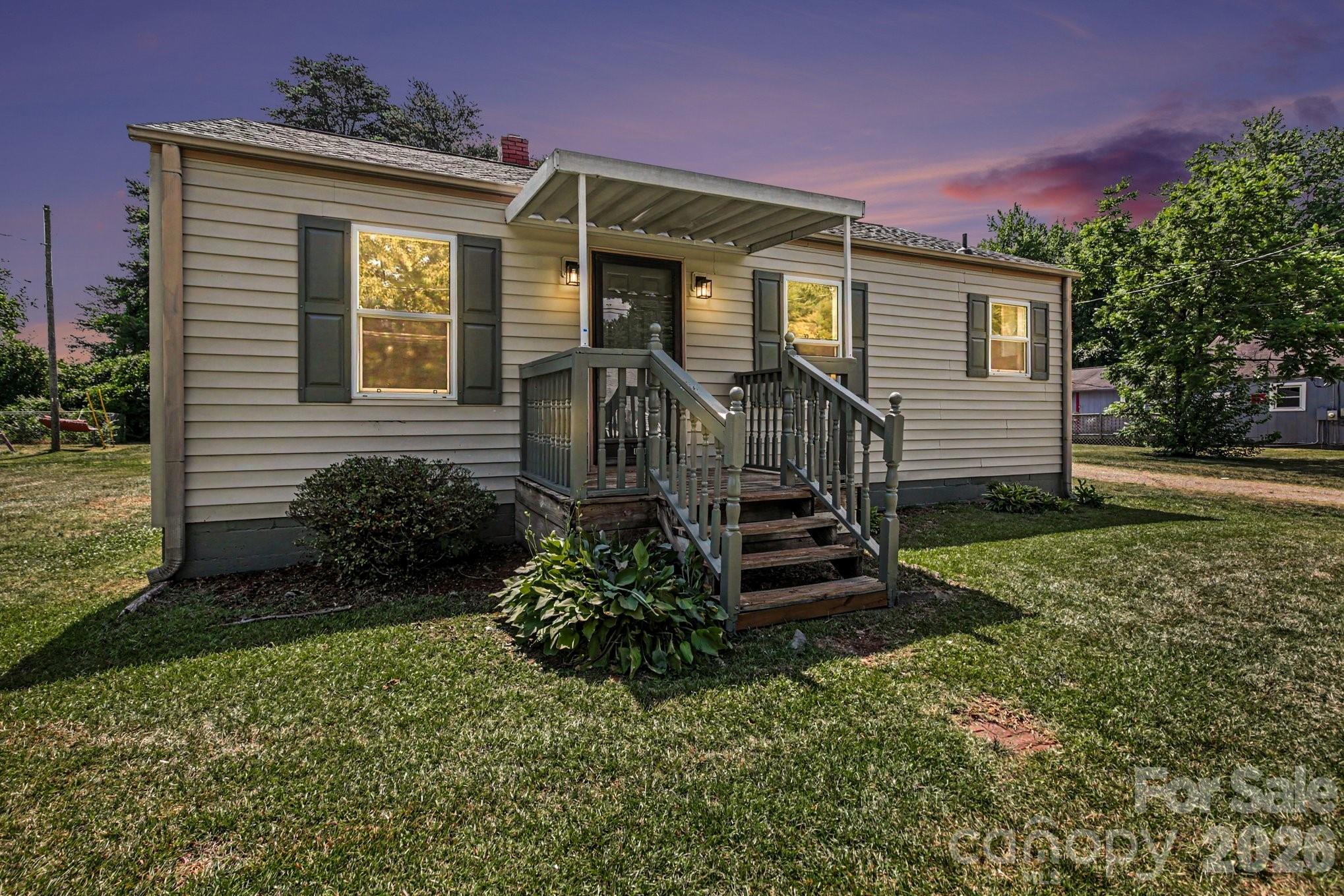 110 Spring Street — Kernersville