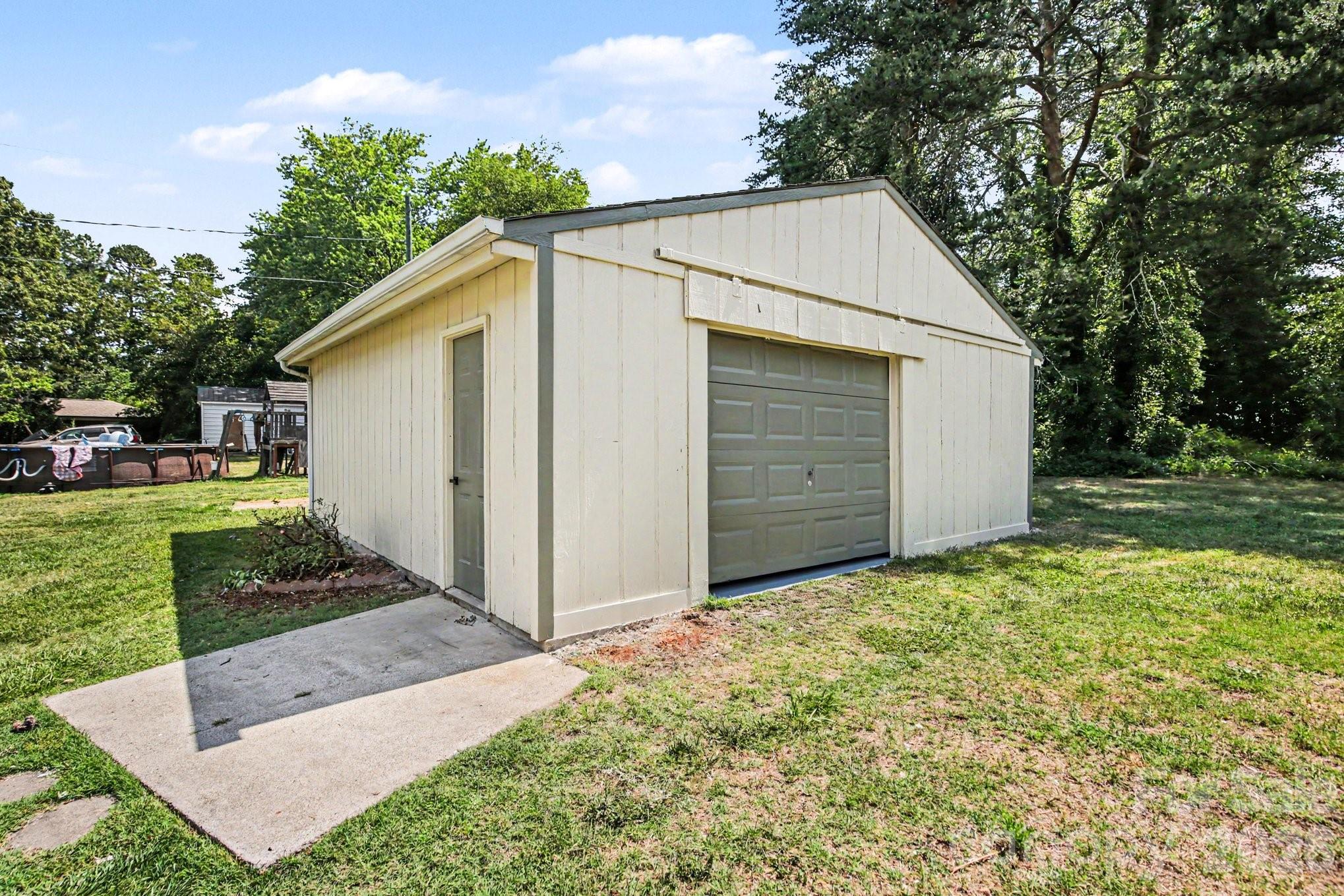 110 Spring Street — Kernersville