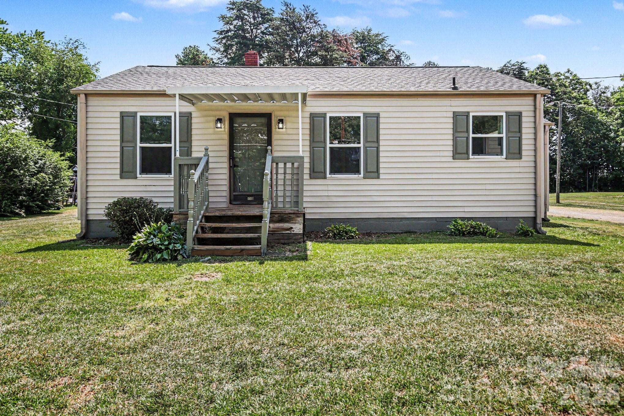 110 Spring Street — Kernersville