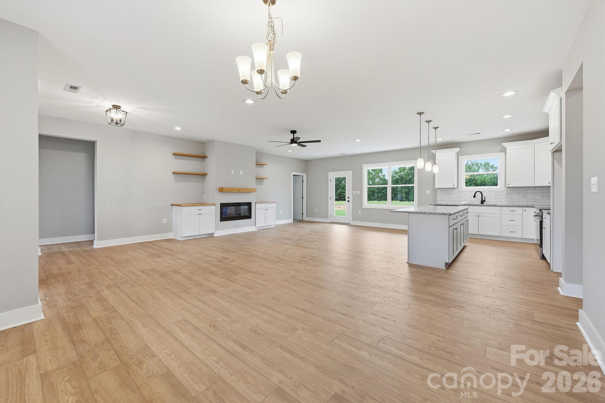 17834 brattain Road — Locust