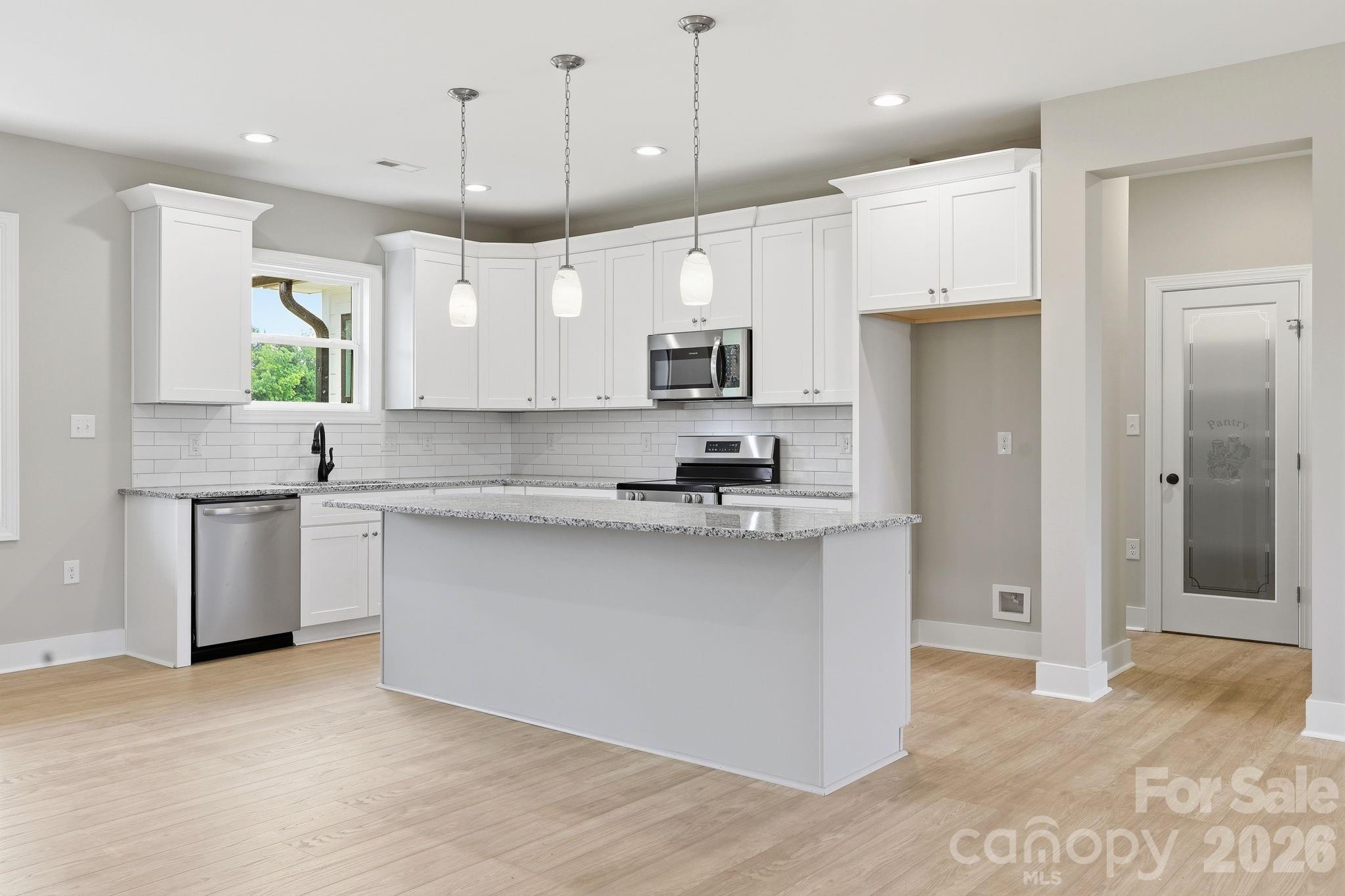 17834 brattain Road — Locust