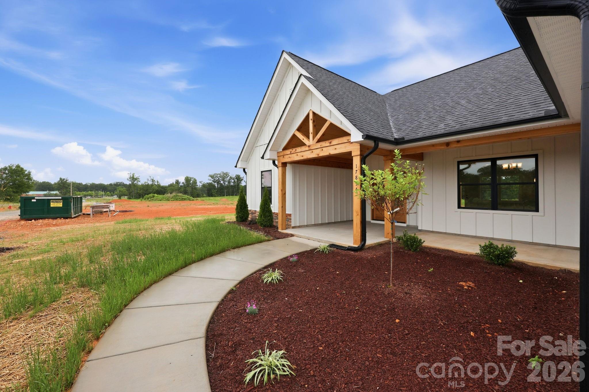 17834 brattain Road — Locust