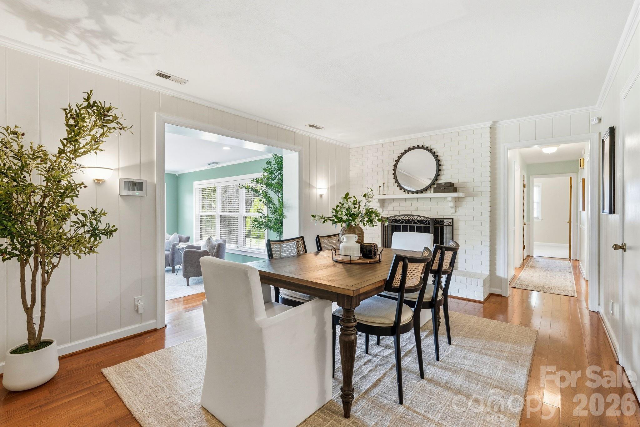112 Queensbury Road — Winston Salem