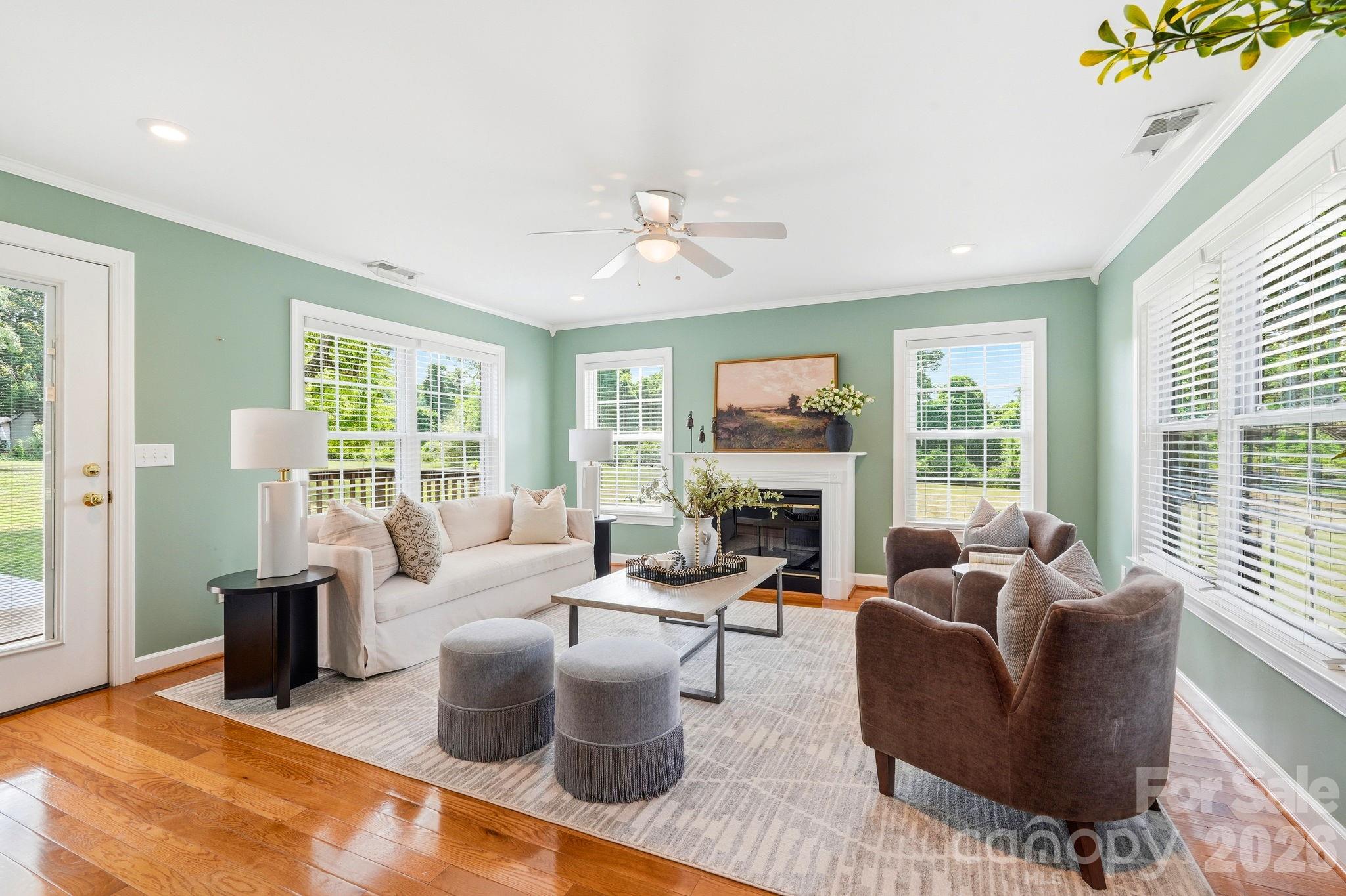 112 Queensbury Road — Winston Salem