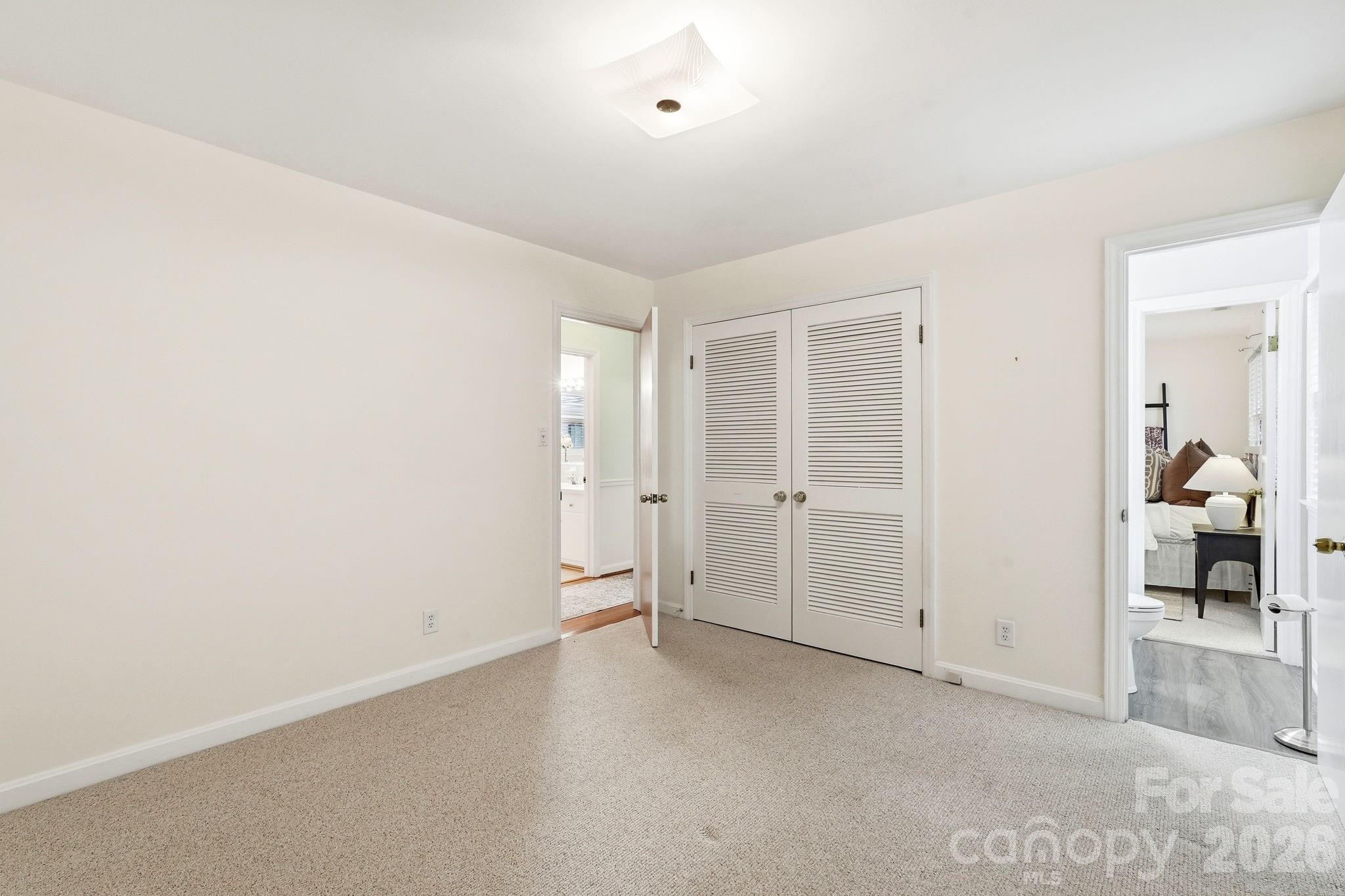 112 Queensbury Road — Winston Salem