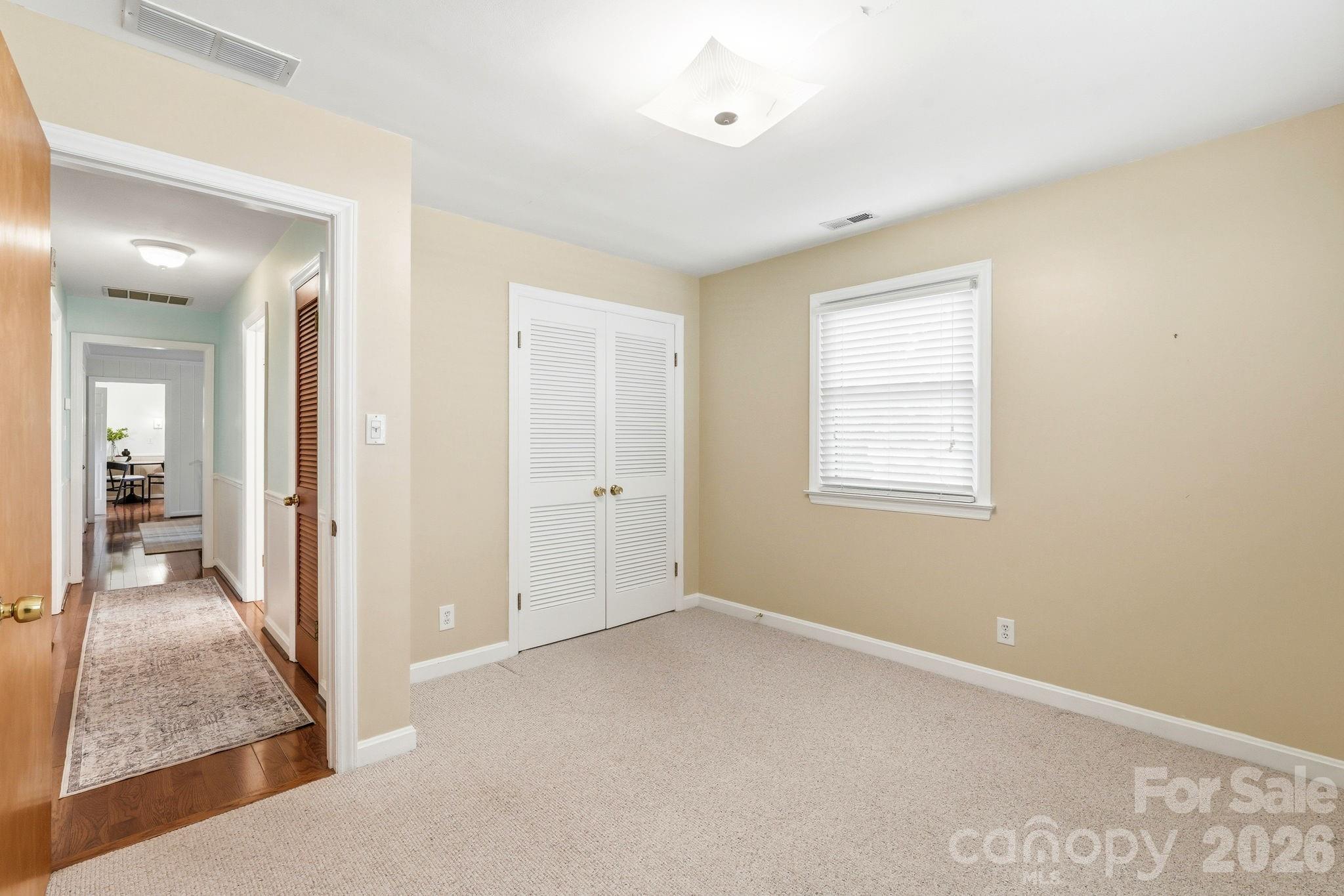 112 Queensbury Road — Winston Salem