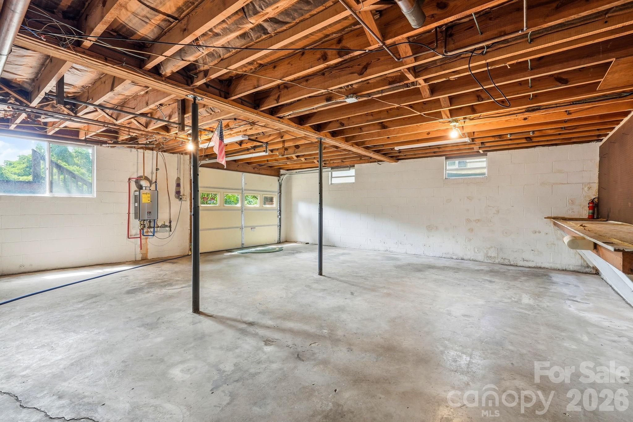 112 Queensbury Road — Winston Salem