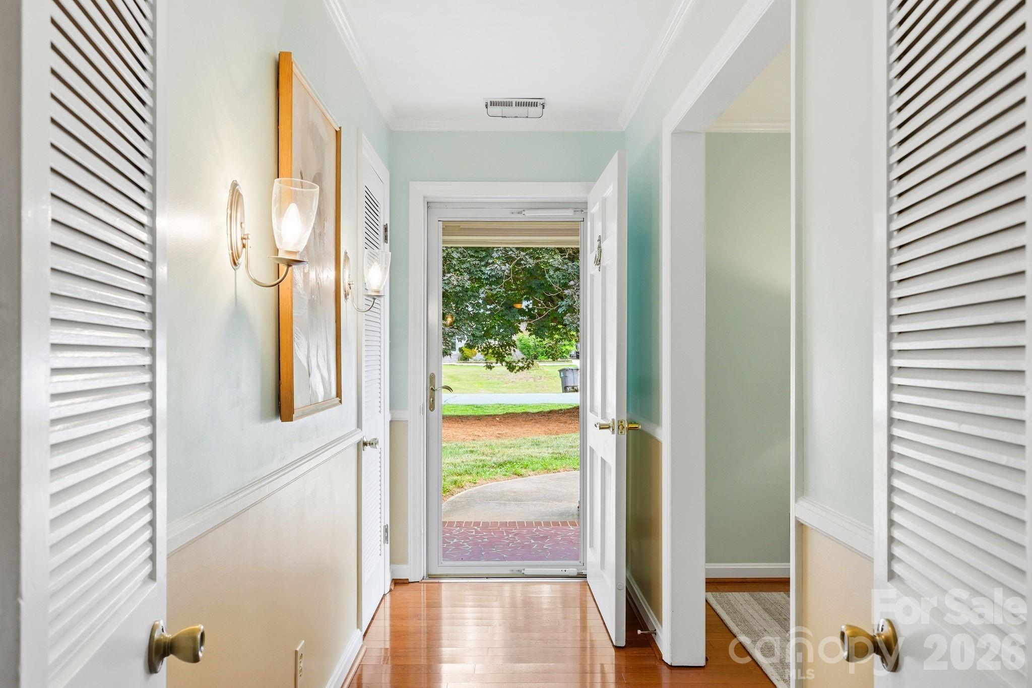 112 Queensbury Road — Winston Salem