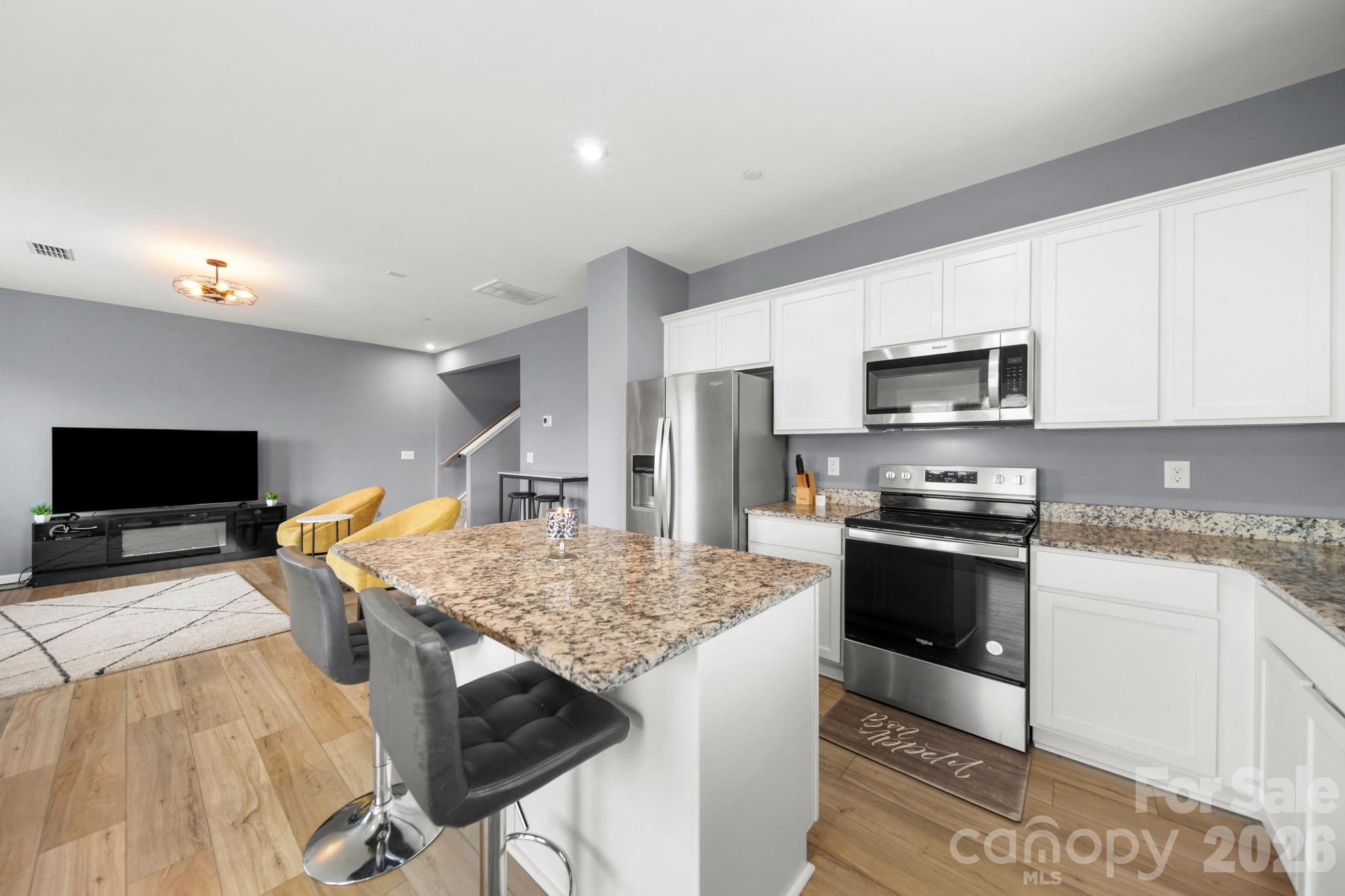 3082 Bell Spur Avenue SW — Concord