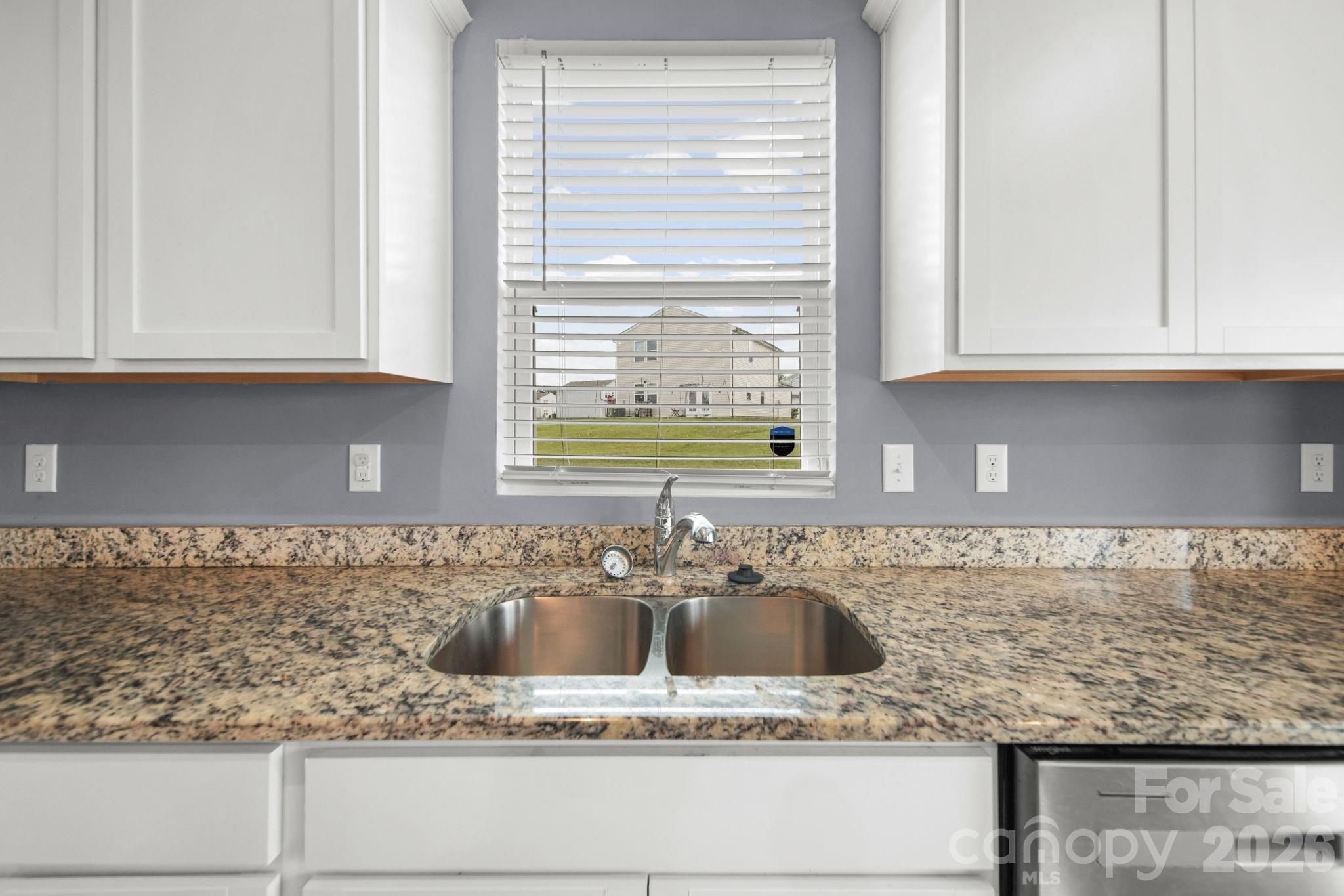 3082 Bell Spur Avenue SW — Concord